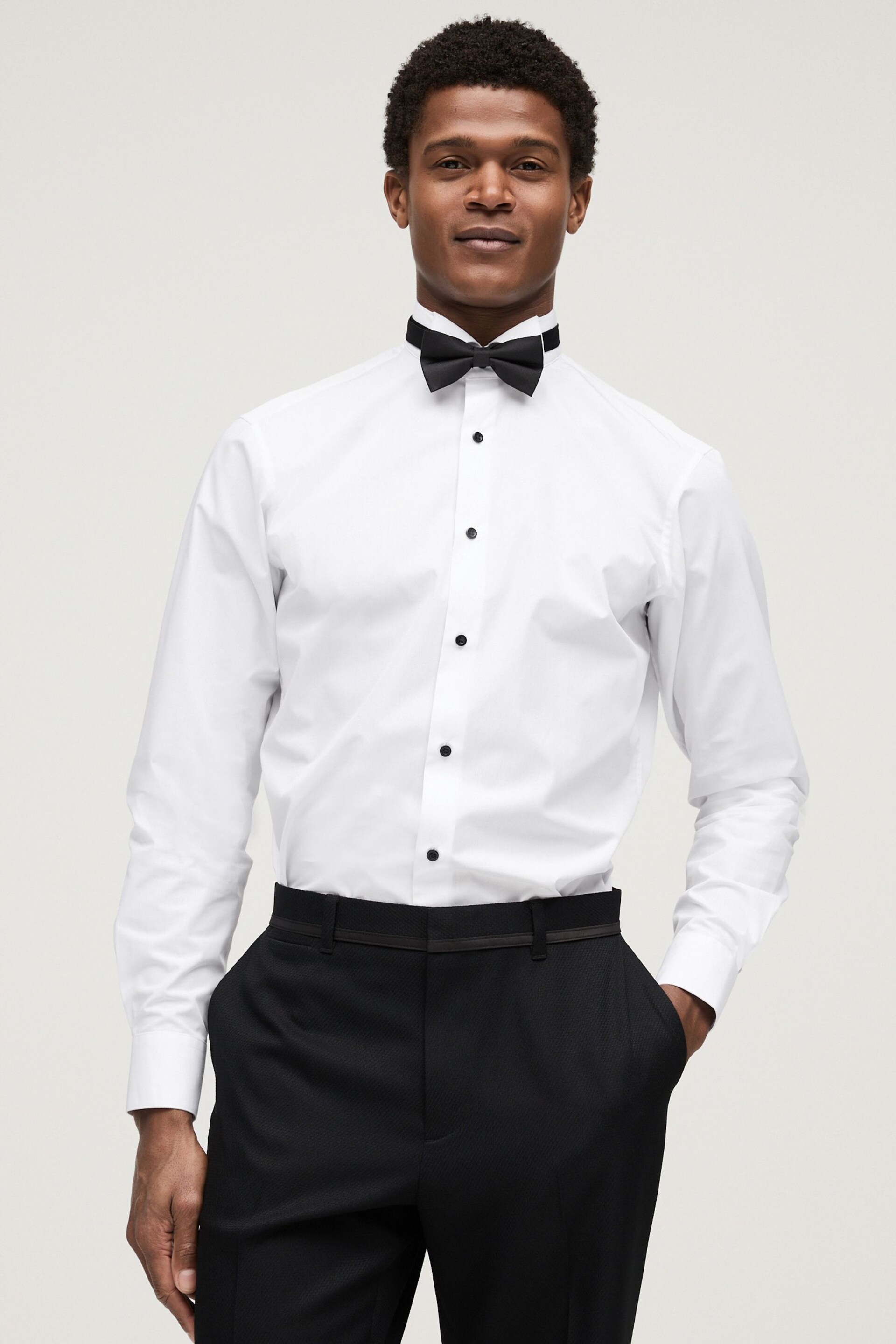 White/Black Slim Fit Single Cuff Occasion Shirt And Bow Tie Set - Image 1 of 7