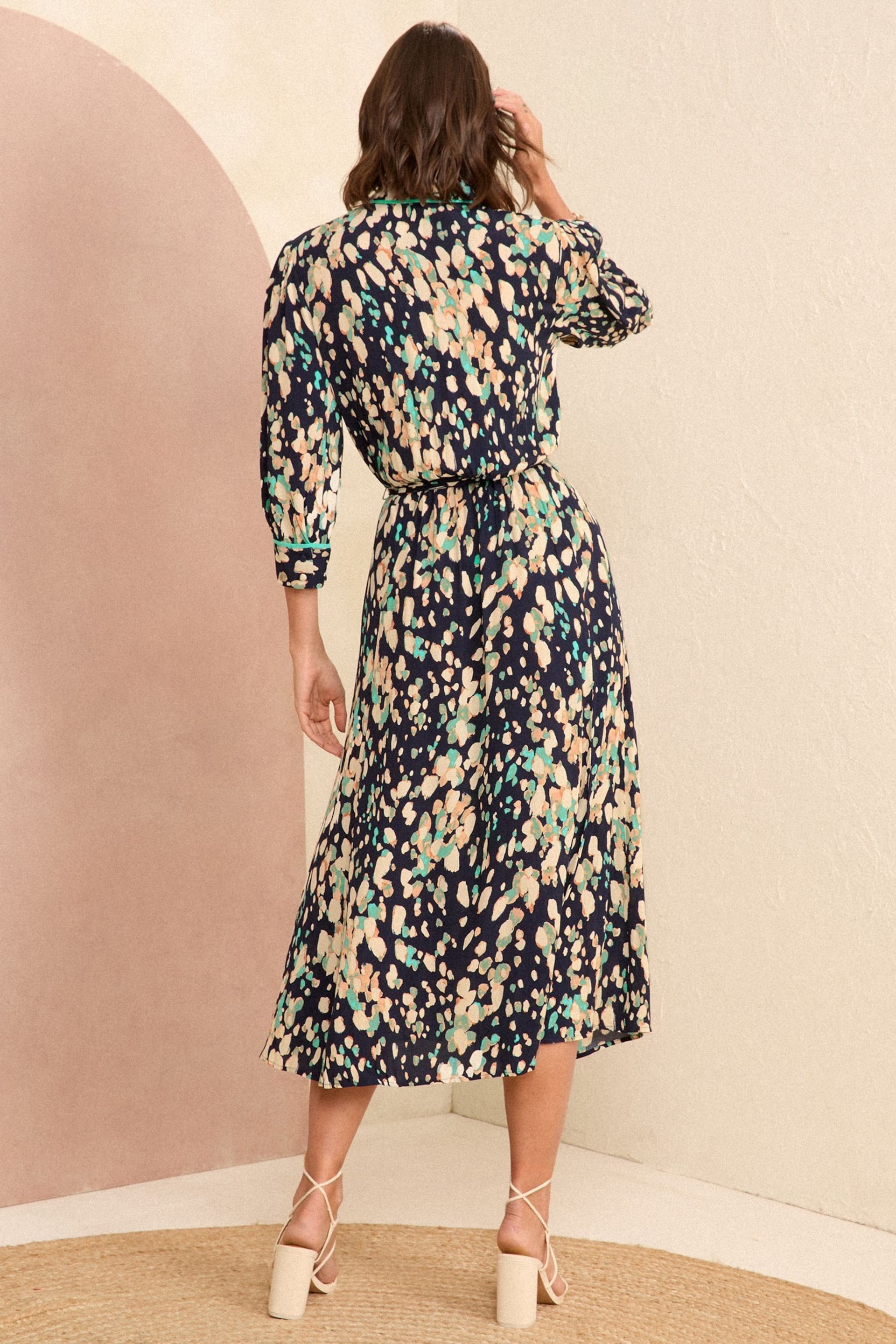 Love & Roses Navy Blue Printed Patch Pockets Shirt Dress - Image 3 of 4