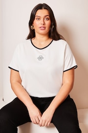 Lipsy White Curve Logo T-Shirt - Image 3 of 4