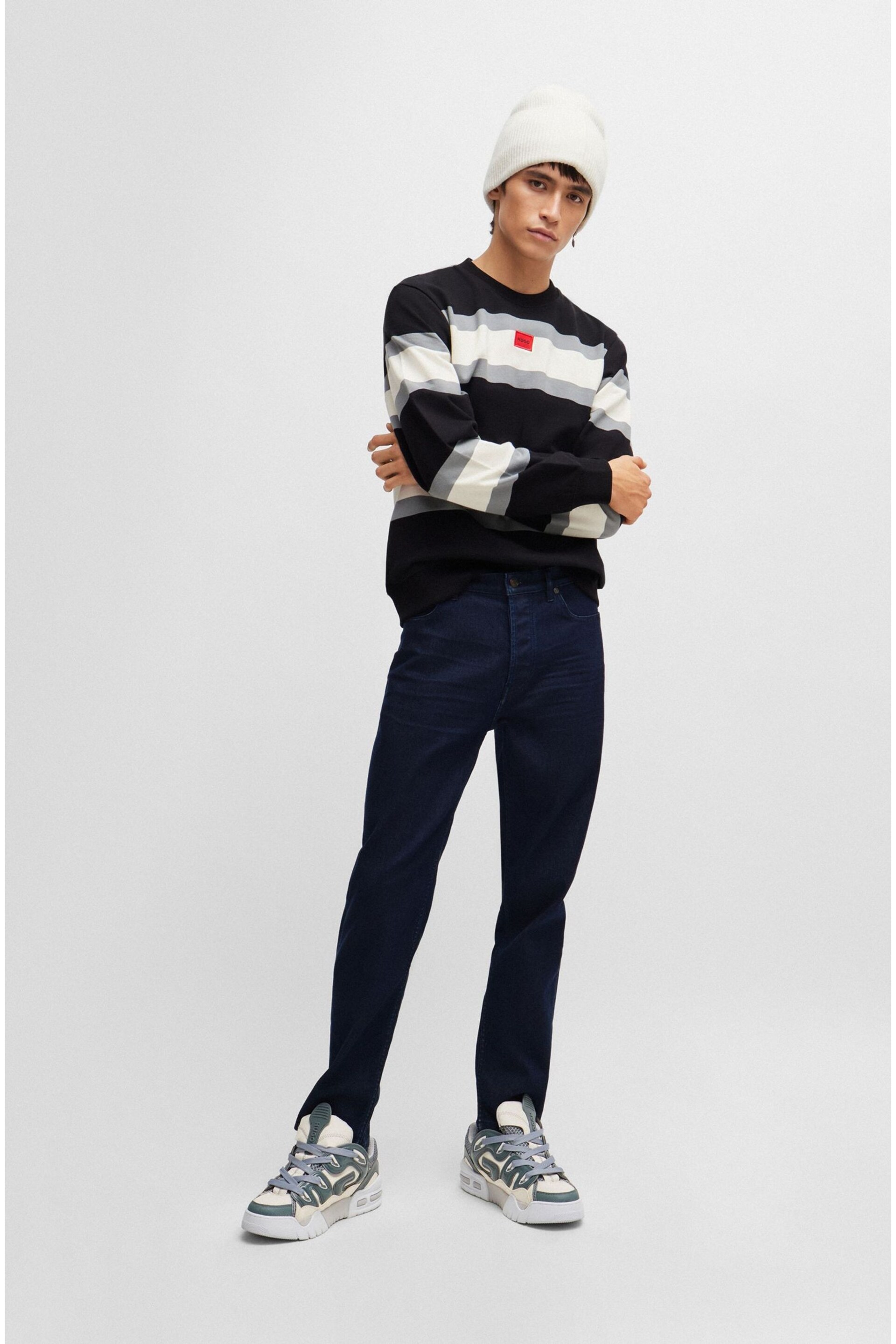 HUGO Tapered-Fit Jeans in Dark-Blue Comfort-Stretch Denim - Image 3 of 5