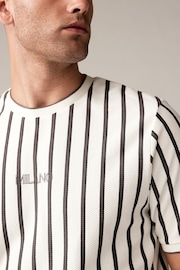 Ecru/Grey Textured - 100% Cotton Vertical Stripe T-Shirt - 圖片 5/8