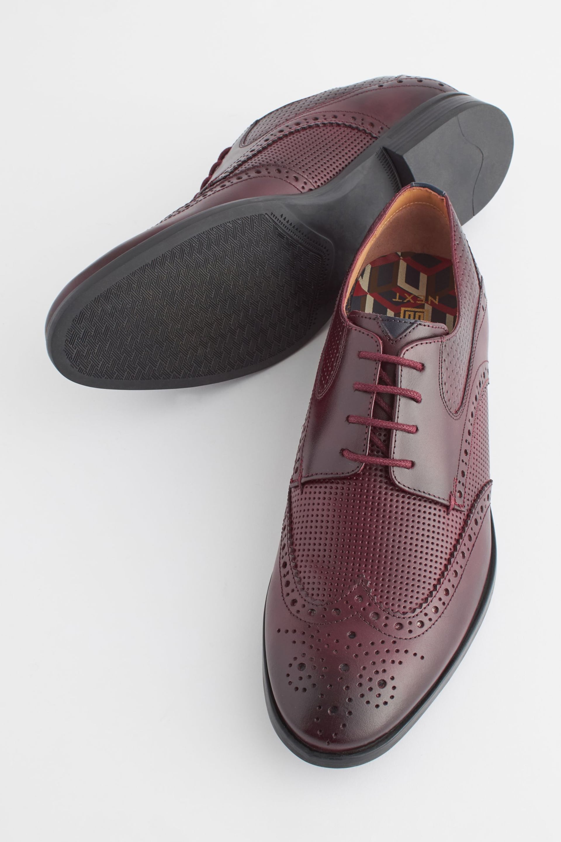 Burgundy Red Leather Embossed Wing Cap Brogues Shoes - Image 4 of 8