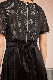 Yumi Black Embellished Velvet Wrap Skater Midi Dress - Image 4 of 5