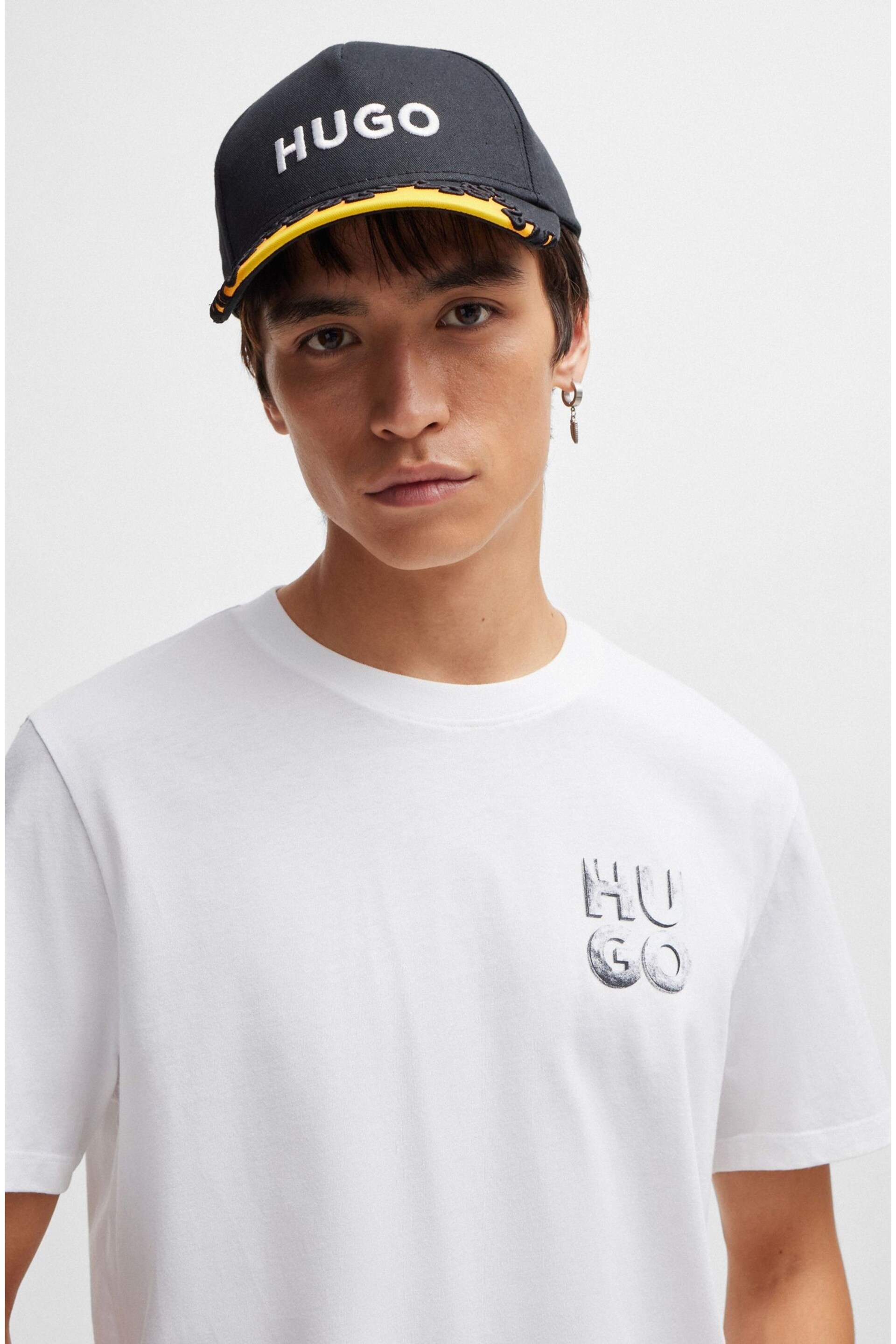 HUGO Relaxed Fit Reflective Logo T-Shirt - Image 4 of 5