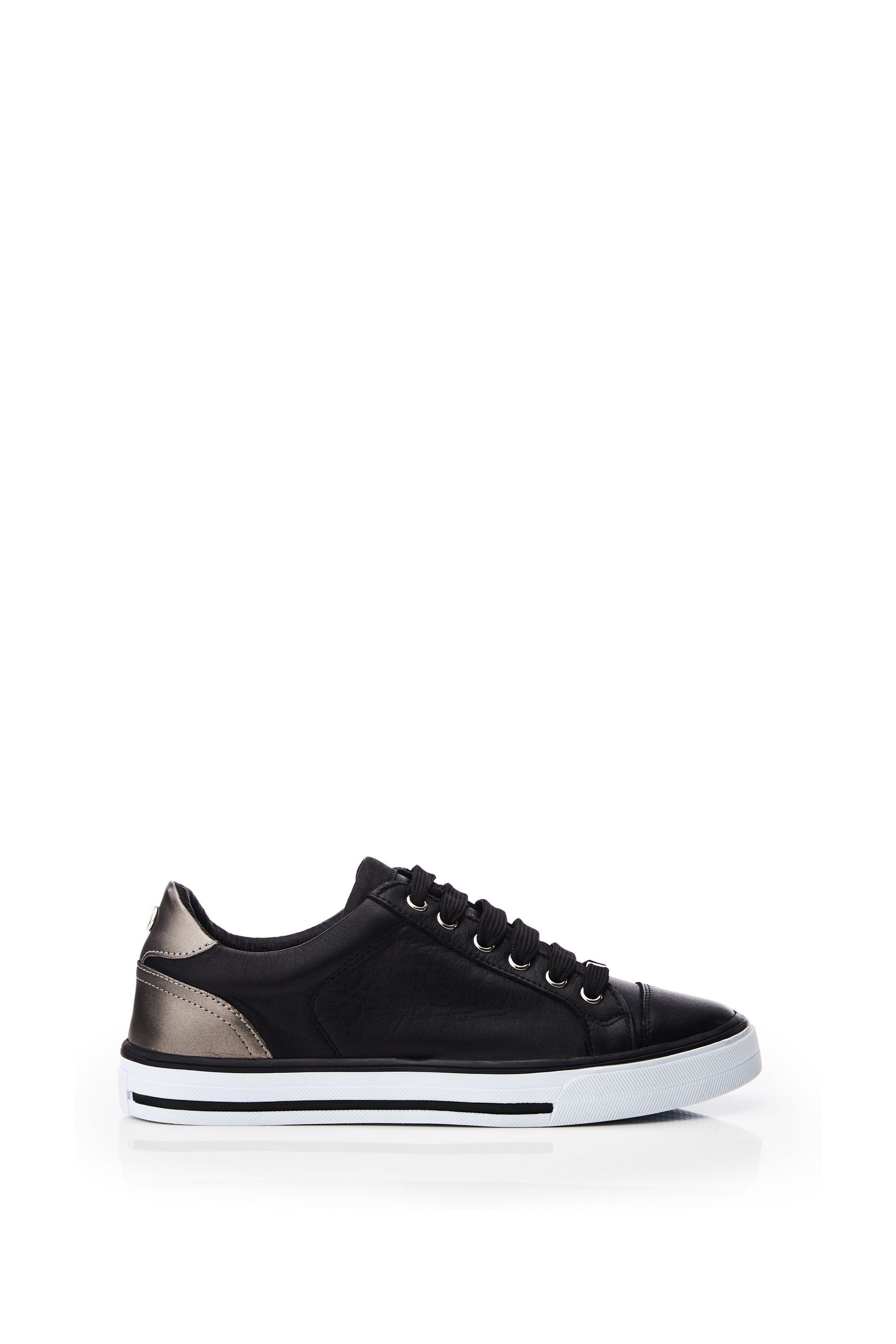 Trainer pelle clearance