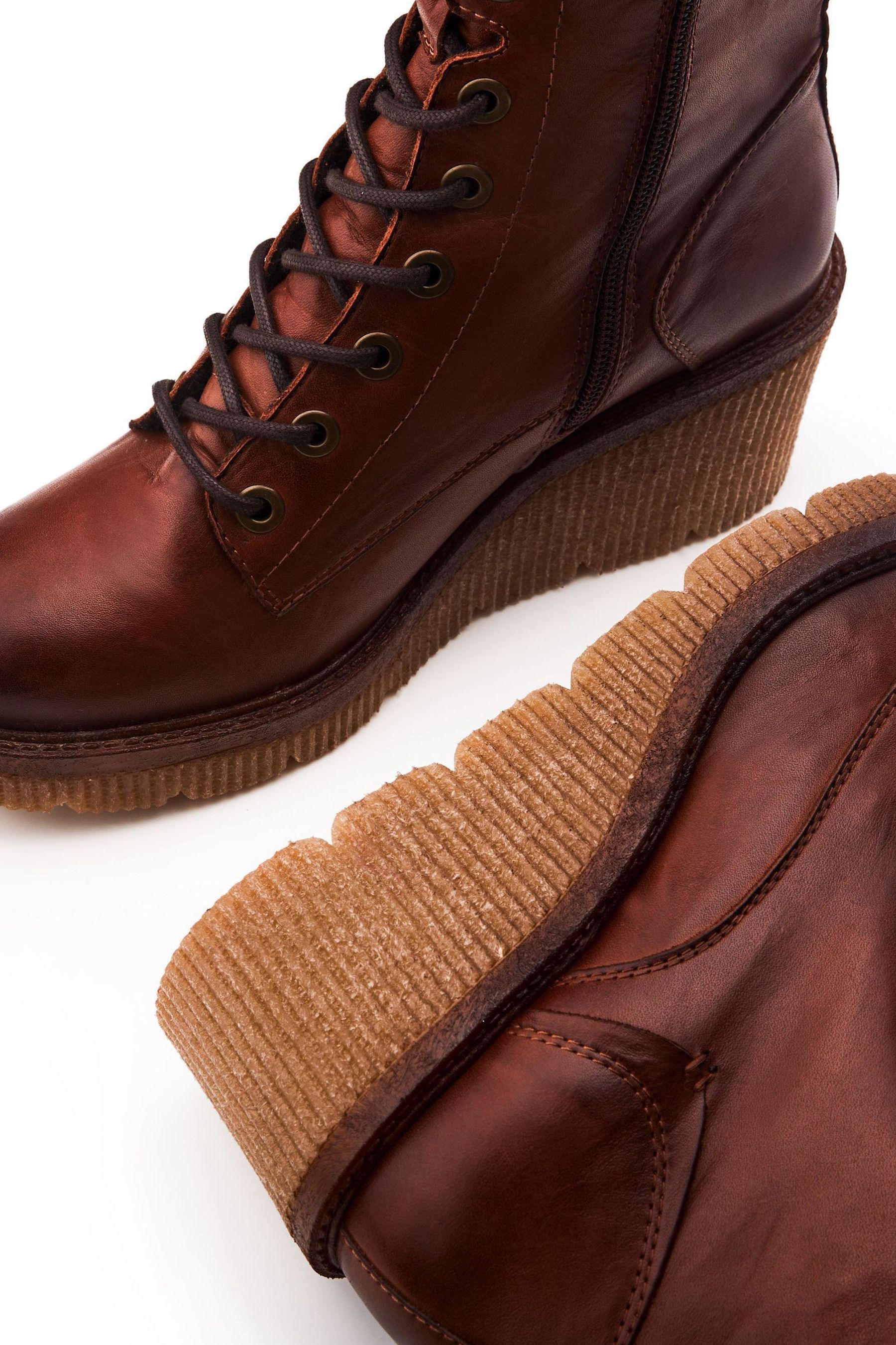 Moda in pelle wedge boots hot sale