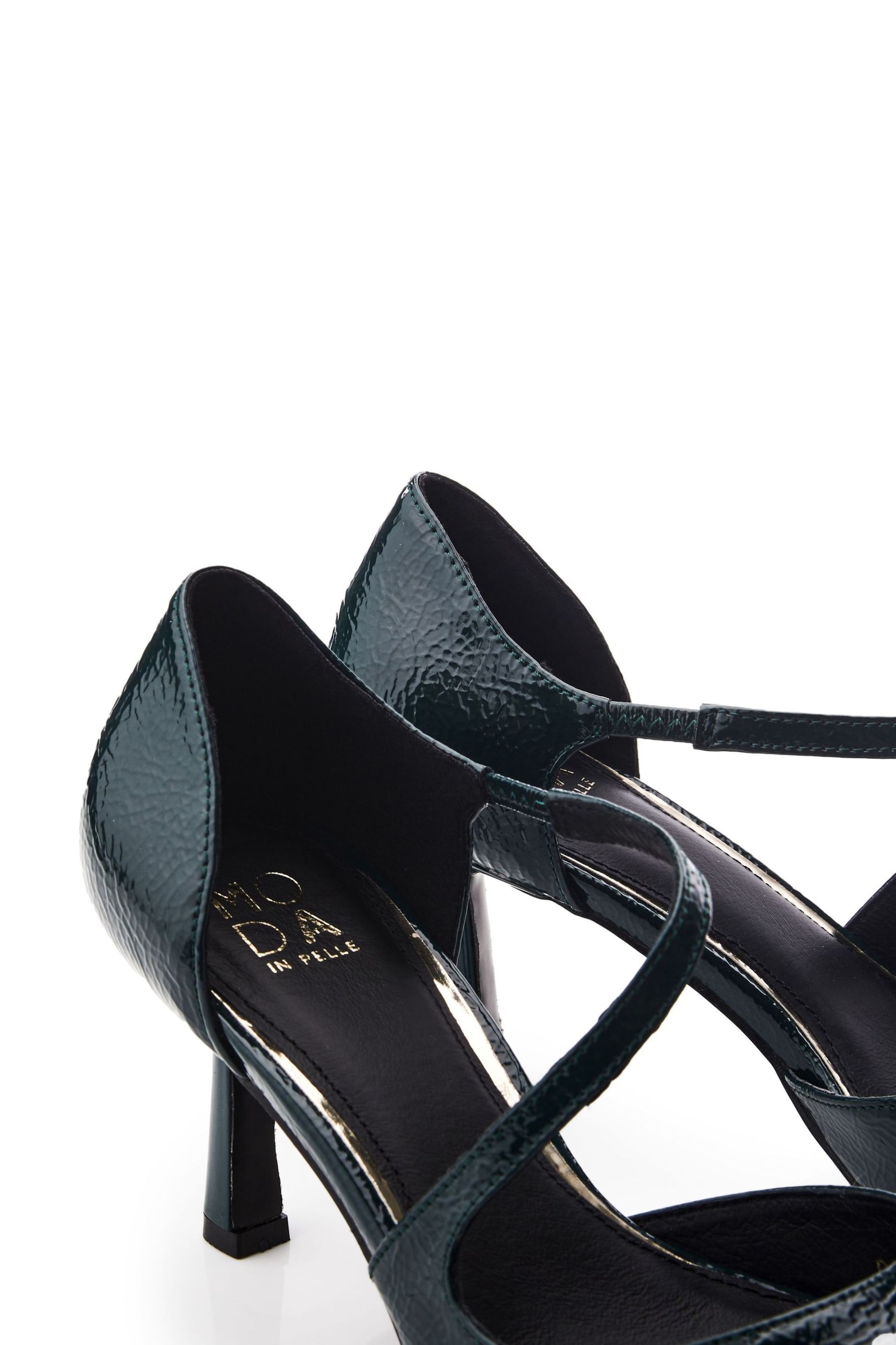 Moda in Pelle Daleiza Heeled Pointed Crossover Court Black Shoes - Image 4 of 4