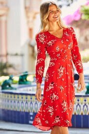 Sosandar Red Floral Print Ruched Waist Button Front Midi Dress - Image 3 of 5