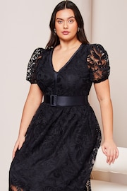 Lipsy Navy Blue Curve Premium Lace Embroidered Puff Sleeve Belted Midi Dress - Image 3 of 3