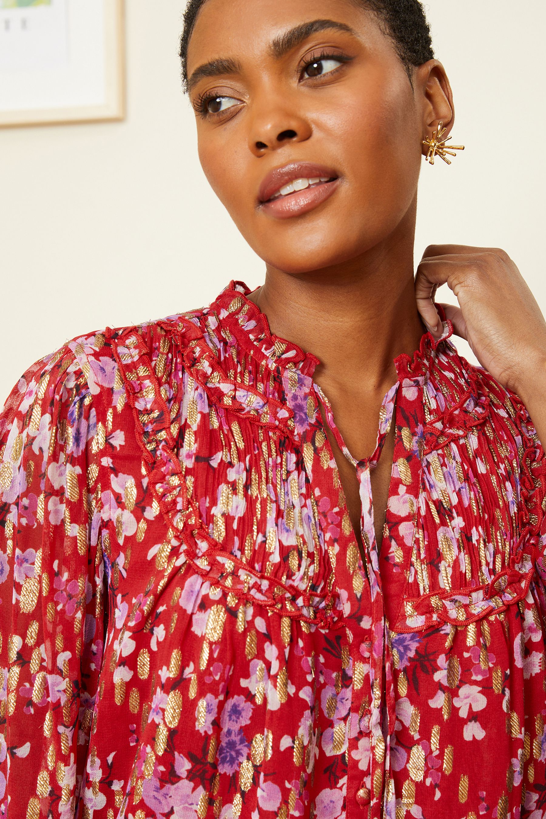 Red floral sweater deals