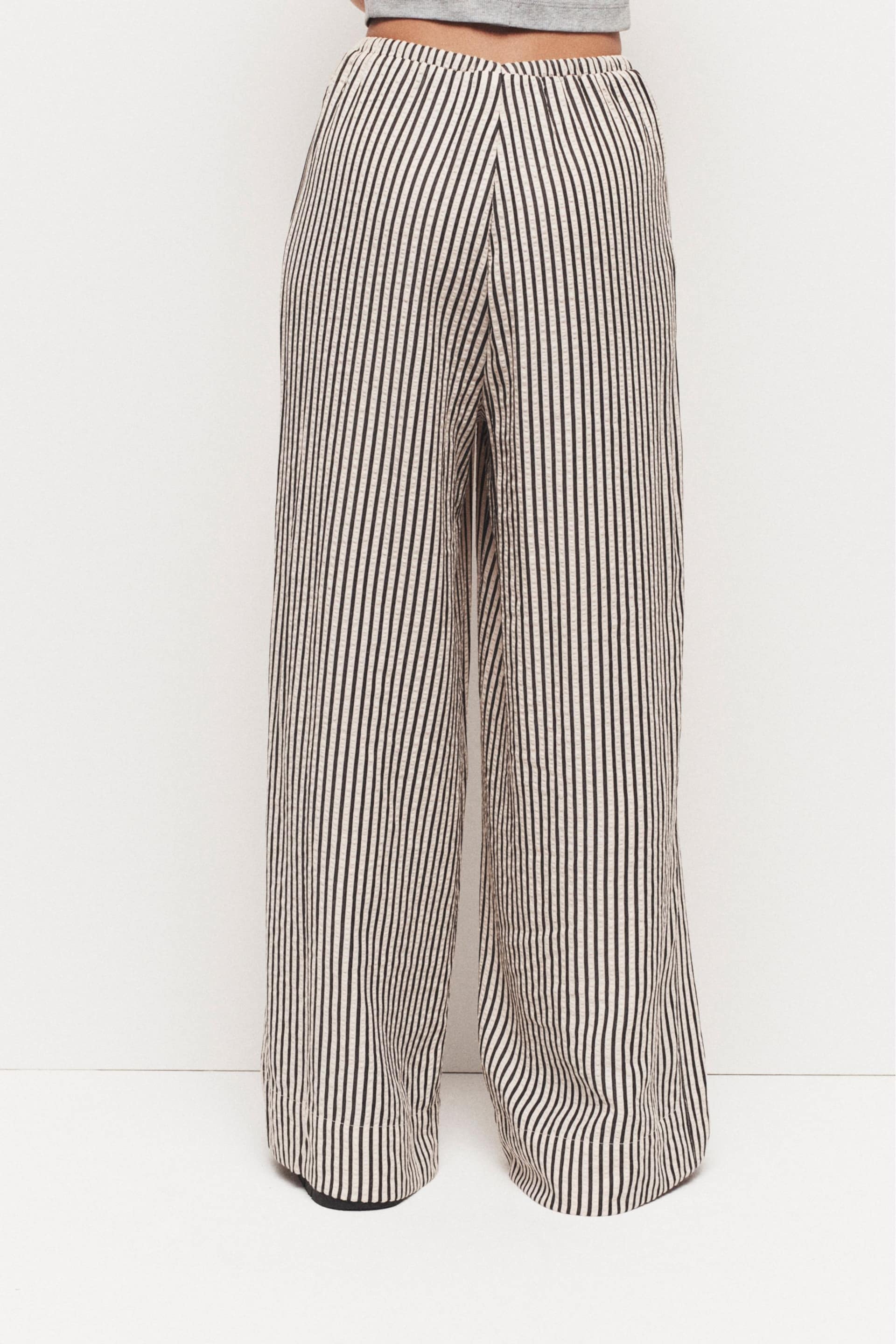 Black and White Textured Stripe Wide Leg Trousers - Image 3 of 6