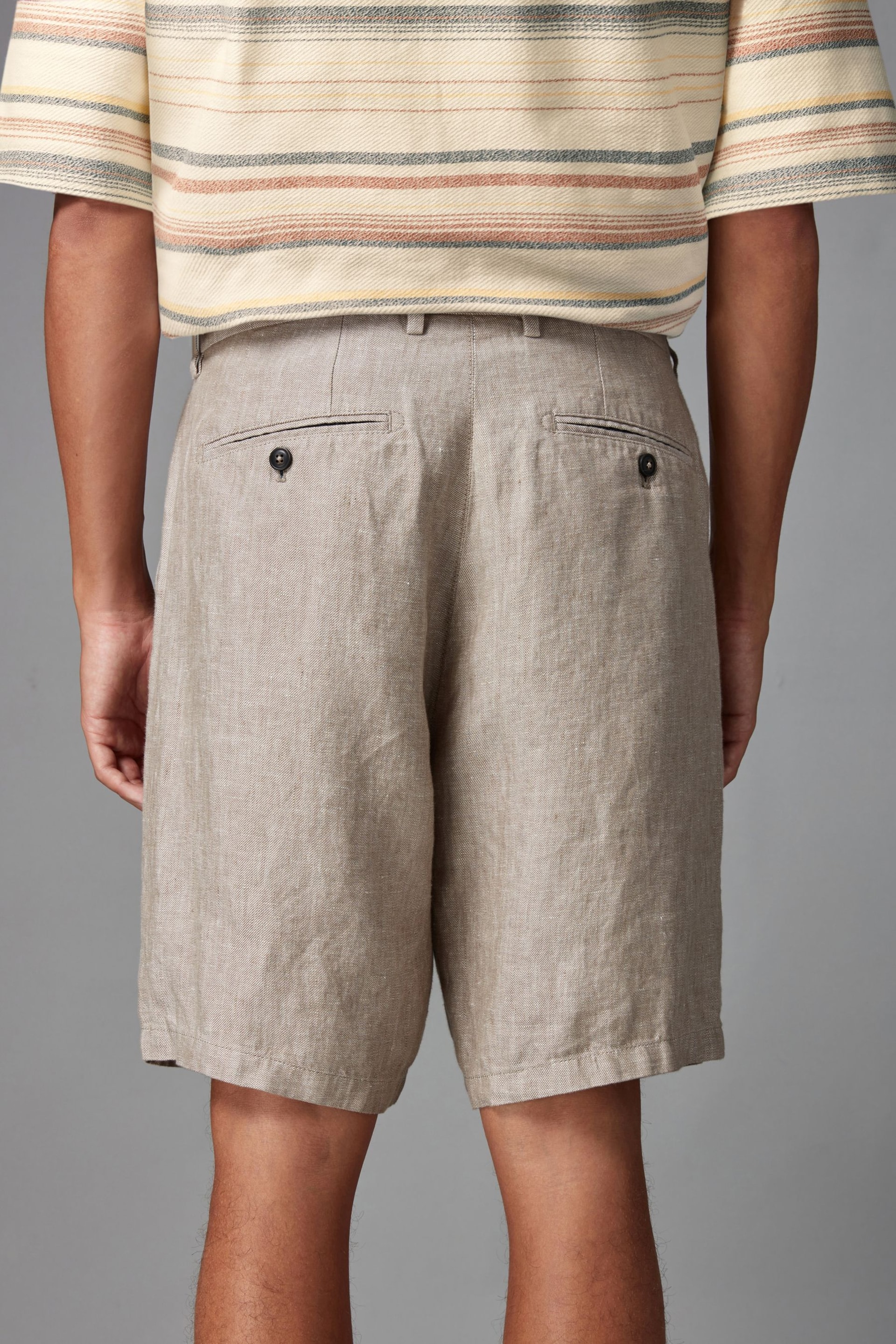 Sand Linen Luxe Shorts - Image 3 of 9