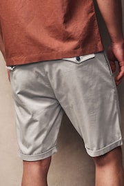 Light Grey Slim Fit Premium Laundered Stretch Chino Shorts - Image 3 of 9