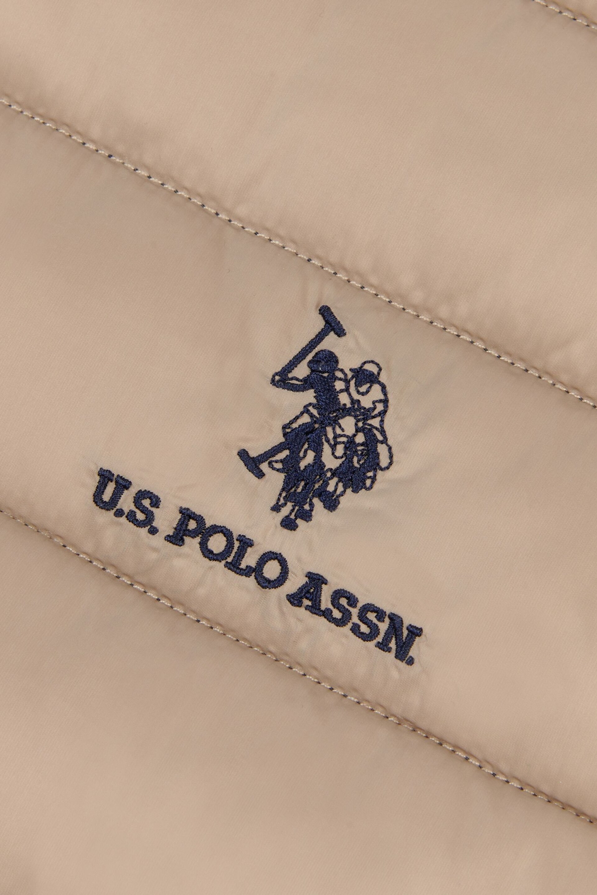 U.S. Polo Assn. Mens Grey Lightweight Quilted Gilet - Image 7 of 7