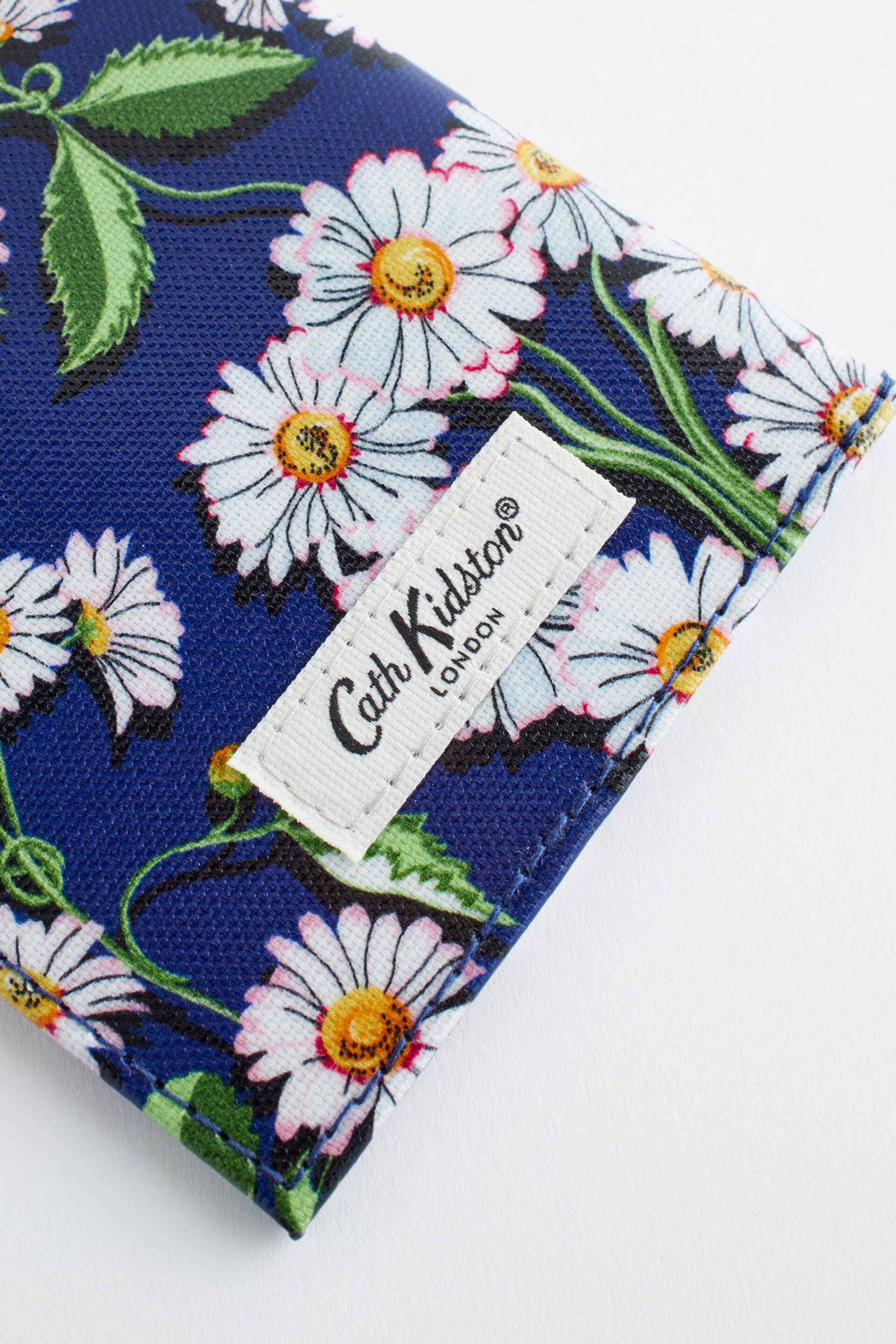 Cath Kidston Navy Daisy Print Passport Cover - Image 4 of 5