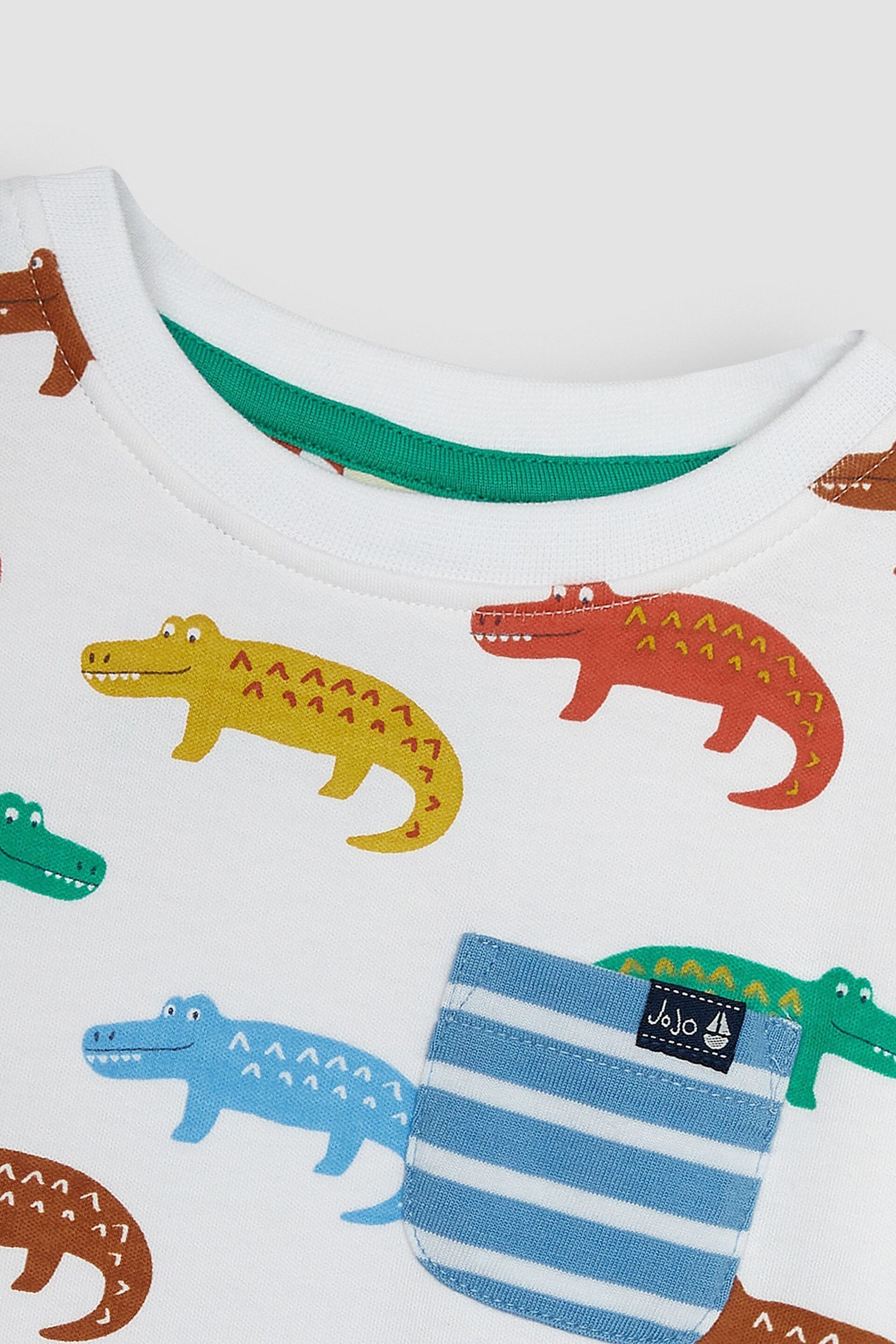 JoJo Maman Bébé White Crocodile Contrast Pocket T-Shirt - Image 3 of 4
