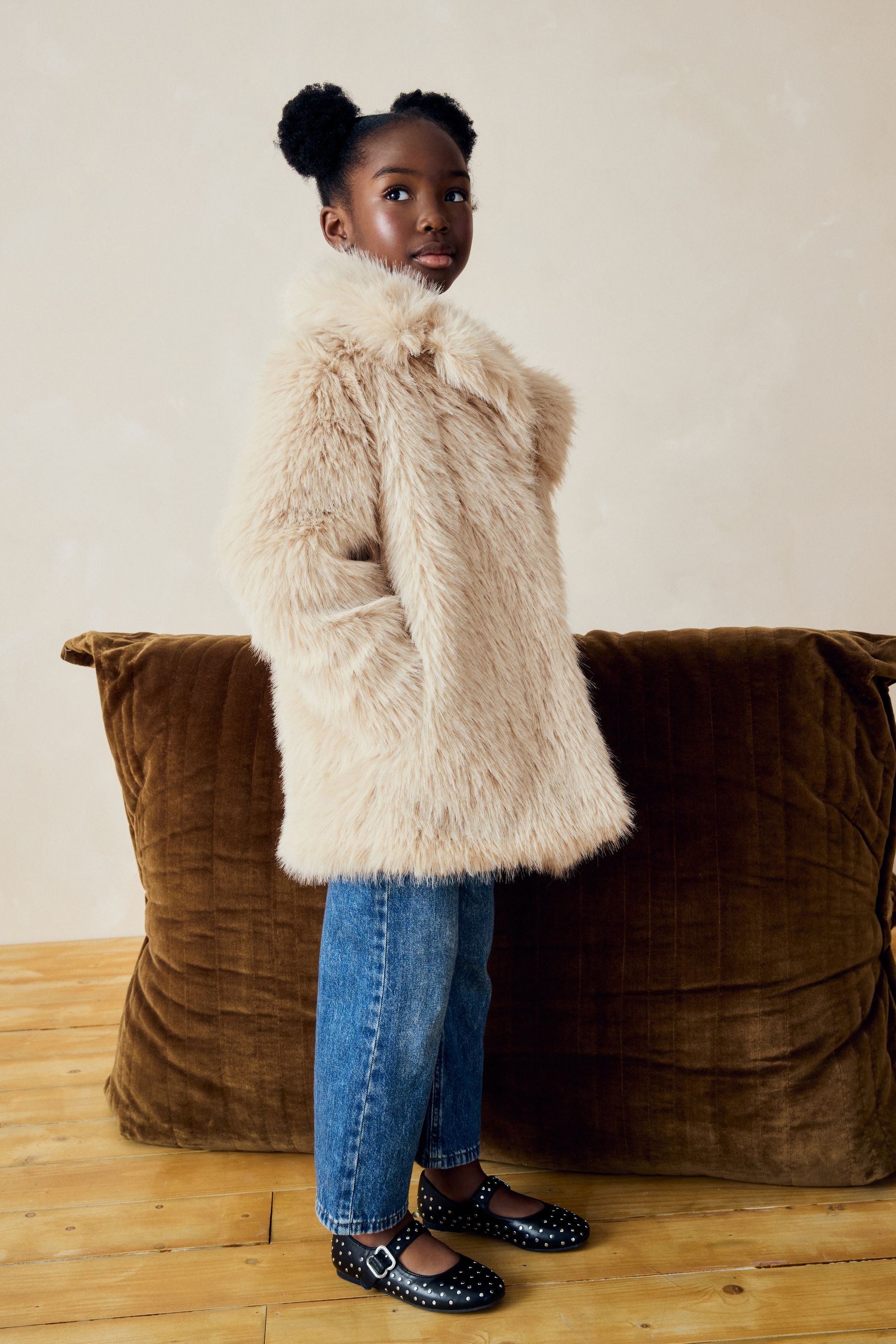 Cream Cream Faux Fur Coat 3 16yrs