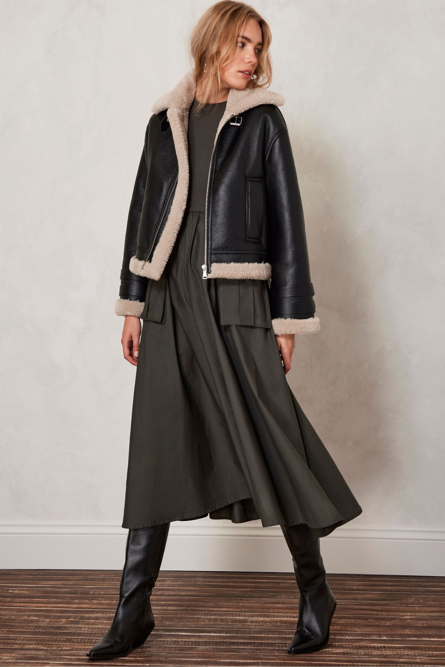 Black cropped aviator jacket hot sale