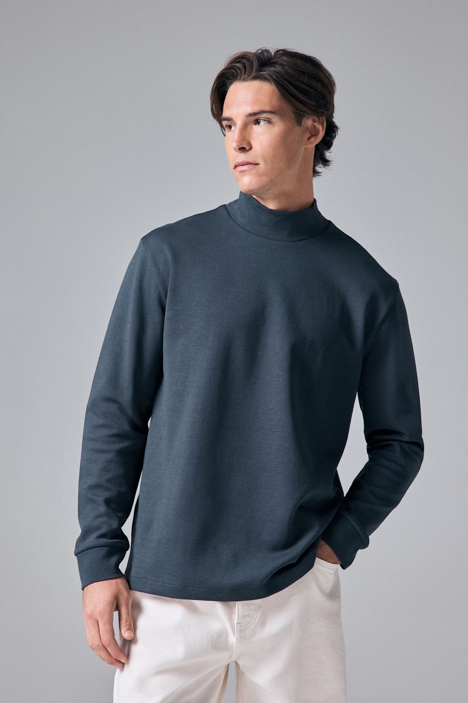 Next turtleneck 2025