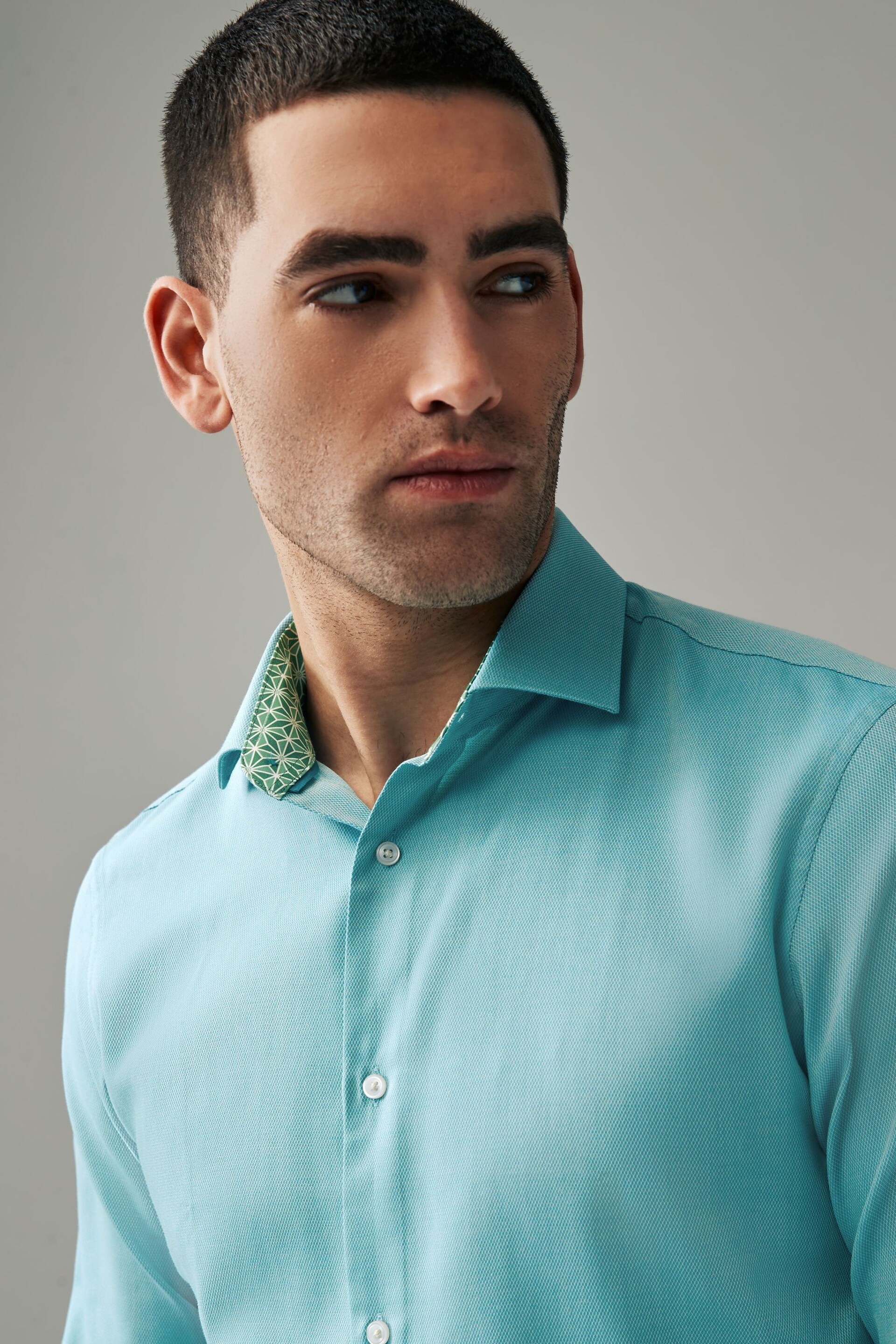 Aqua Blue Regular Fit Trimmed Easy Care Single Cuff Shirt - Image 4 of 9