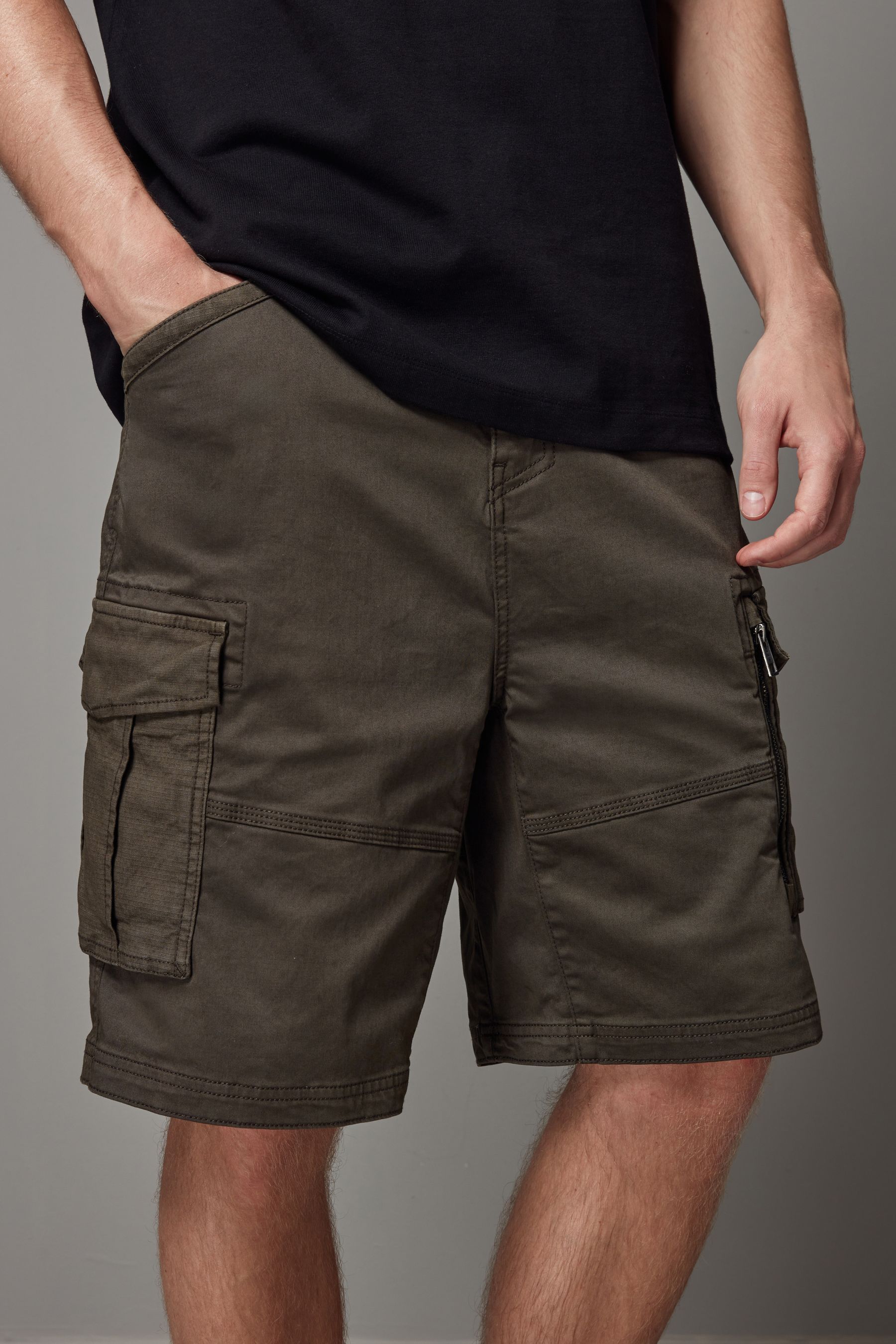 Buy Khaki Green Premium Washed Cotton Cargo Shorts from Next Saudi Arabia