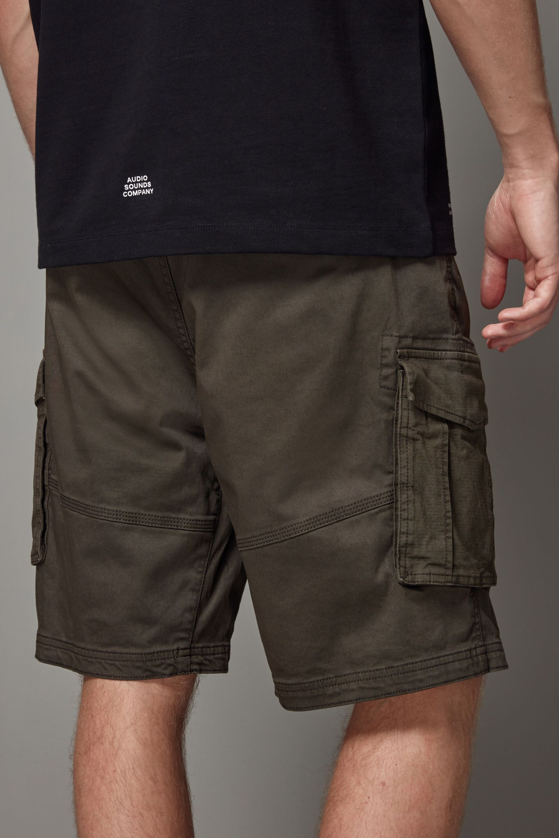 Khaki Green Premium Washed Cotton Cargo Shorts - Image 3 of 10