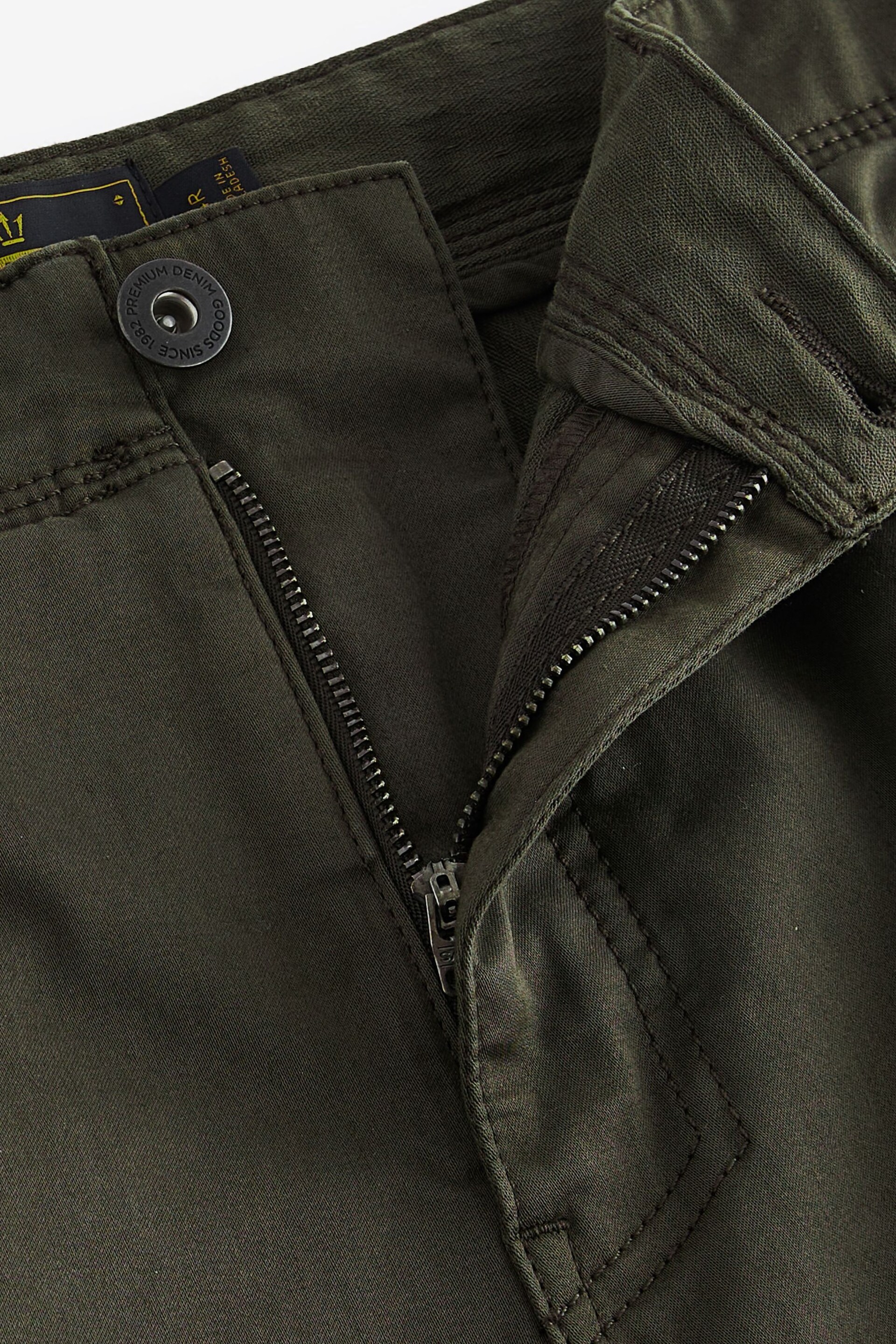 Khaki Green Premium Washed Cotton Cargo Shorts - Image 8 of 10