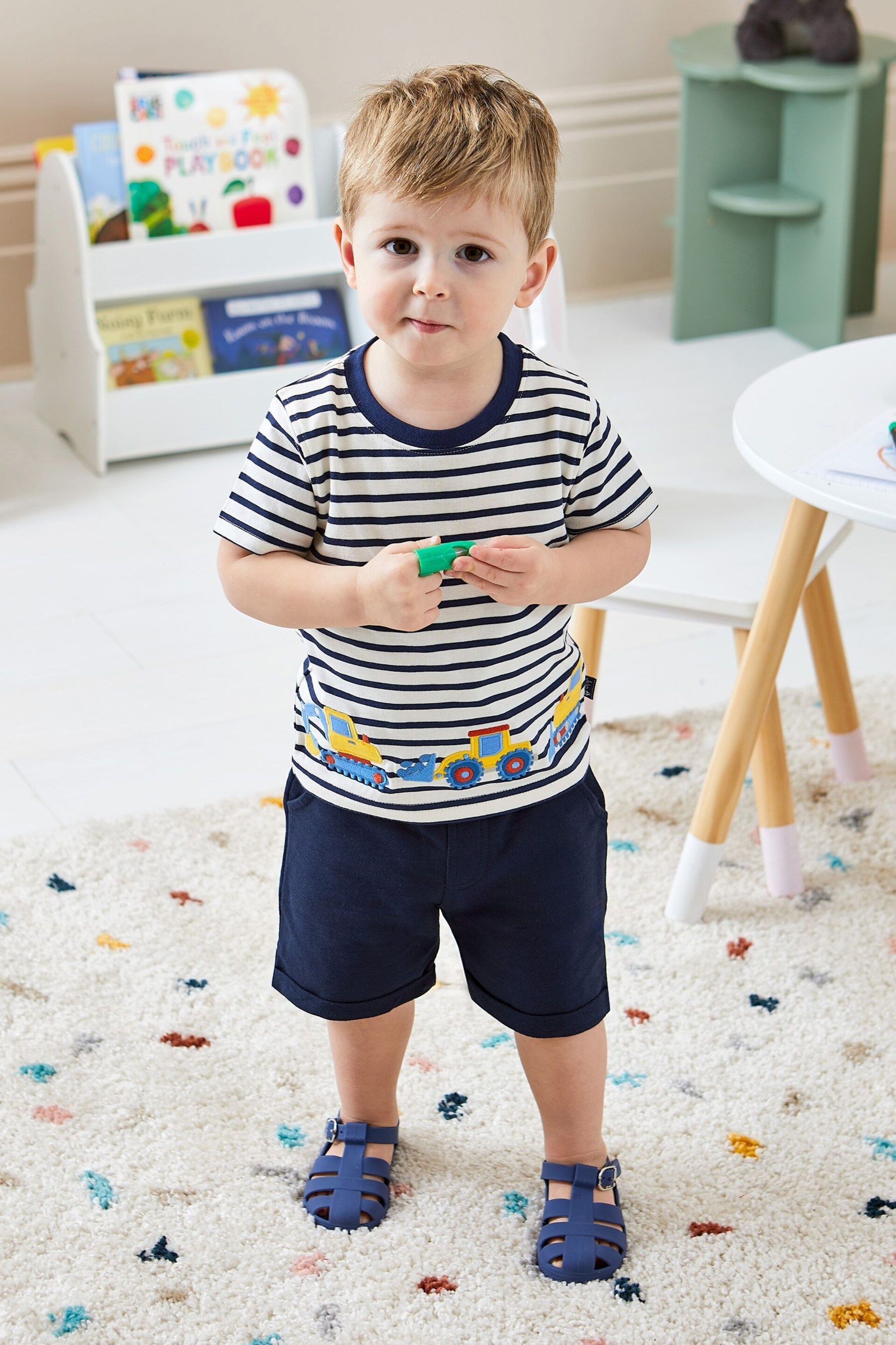 JoJo Maman Bébé Ecru Navy Stripe Digger Appliqué Border T-Shirt - Image 5 of 5