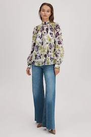 Florere Printed Pleated Blouse - Image 3 of 8