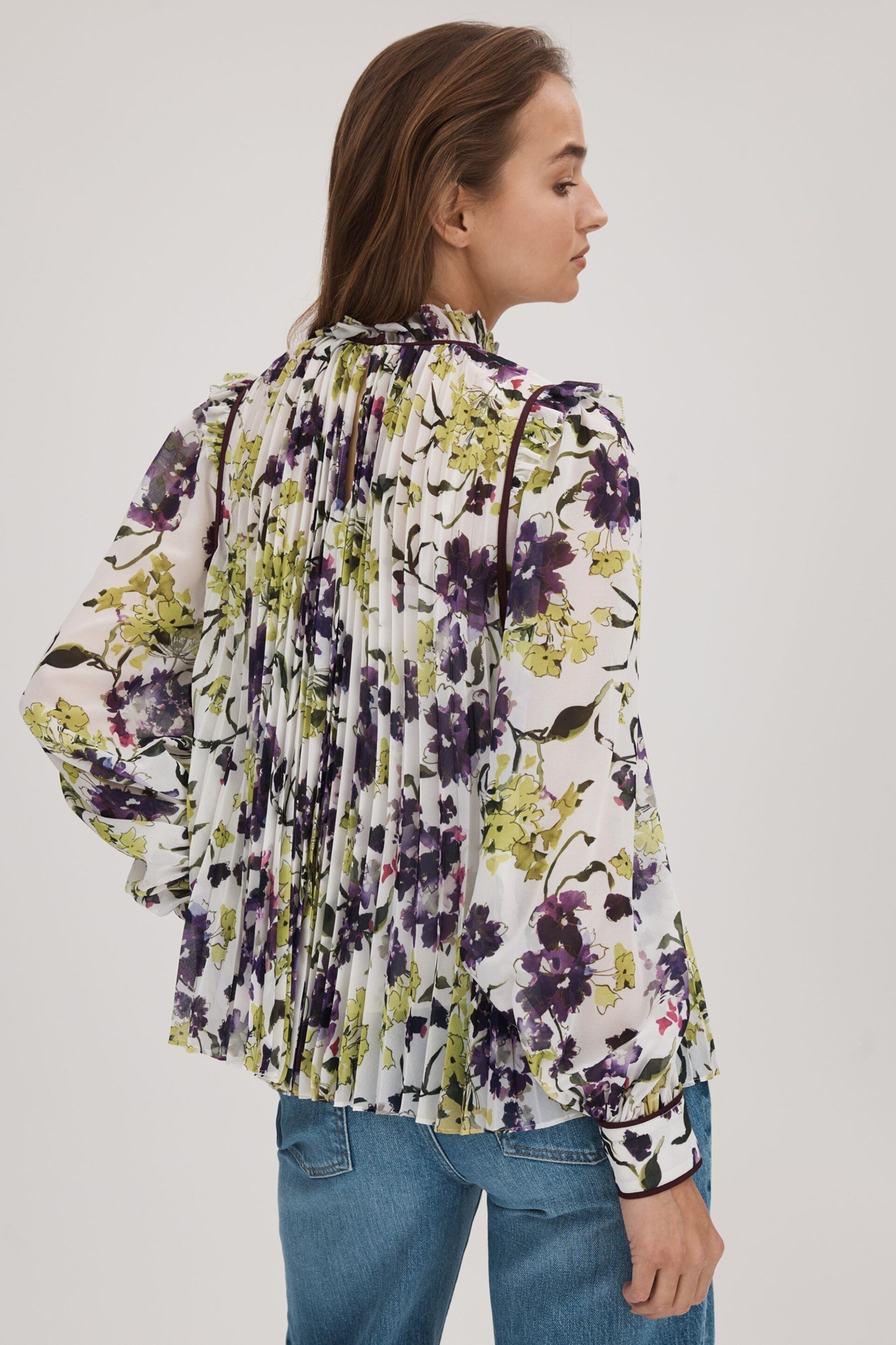 Florere Printed Pleated Blouse - Image 6 of 8