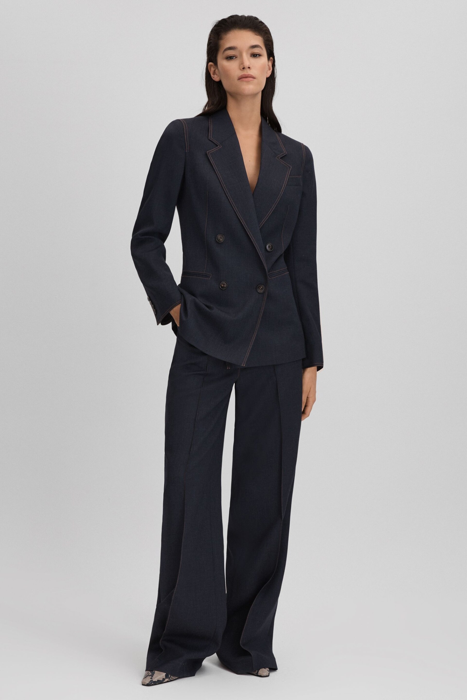 Reiss Navy Raven Wool Blend Denim Look Suit Blazer - Image 3 of 8