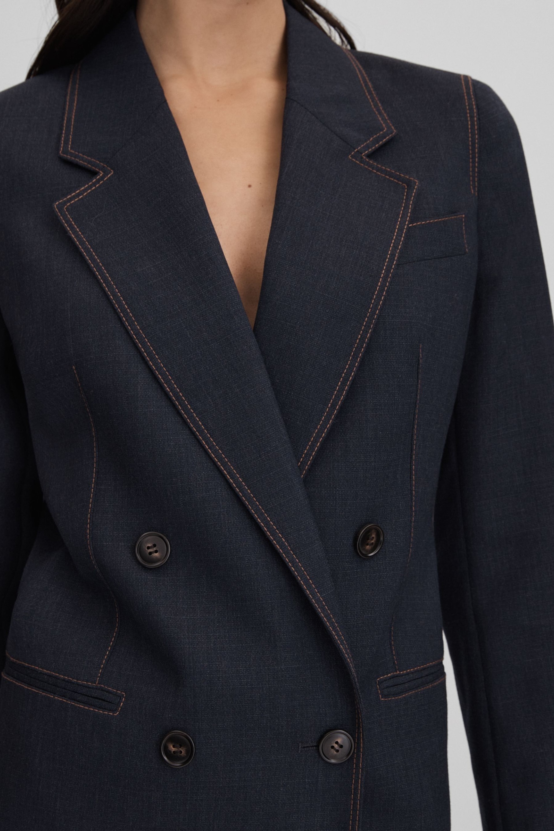 Reiss Navy Raven Wool Blend Denim Look Suit Blazer - Image 4 of 8