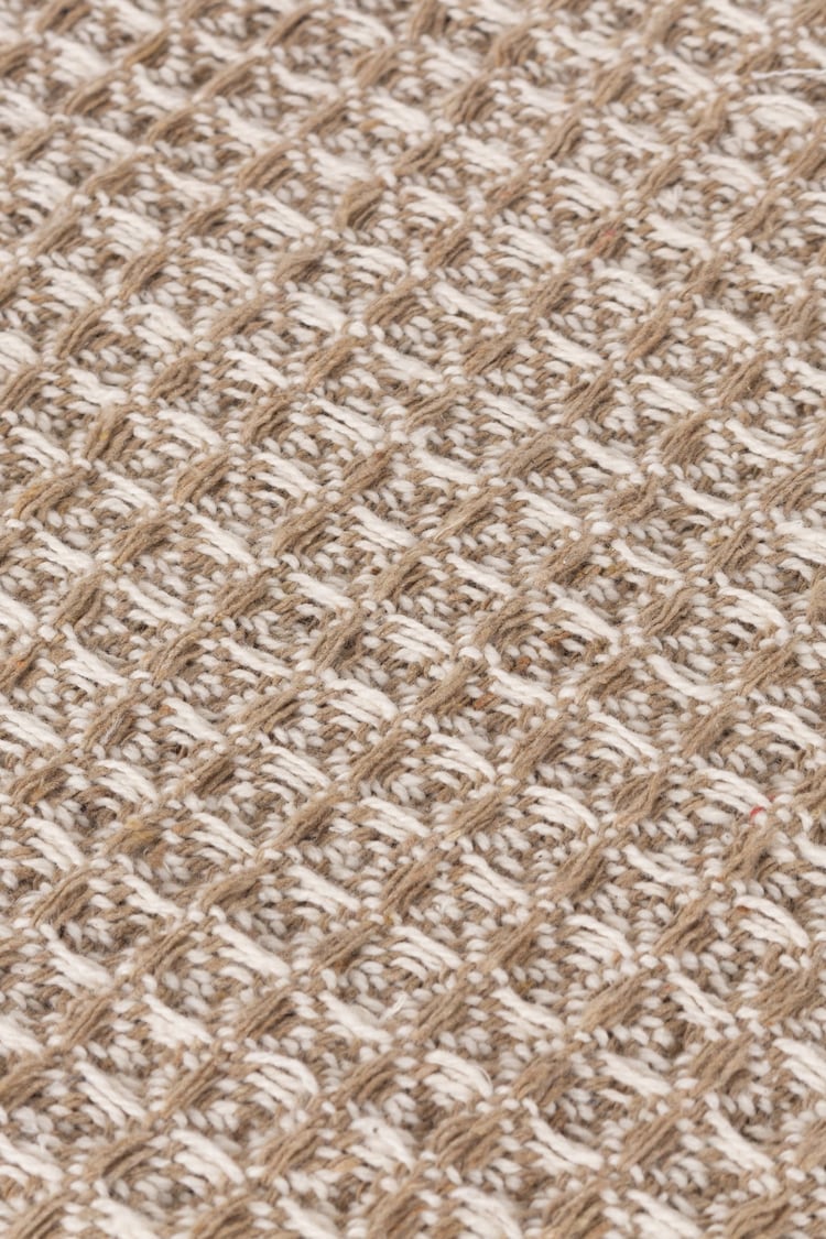 Yard Biscuit Brown Lorne Waffle Fringed 100% Cotton Throw - Image 4 of 4