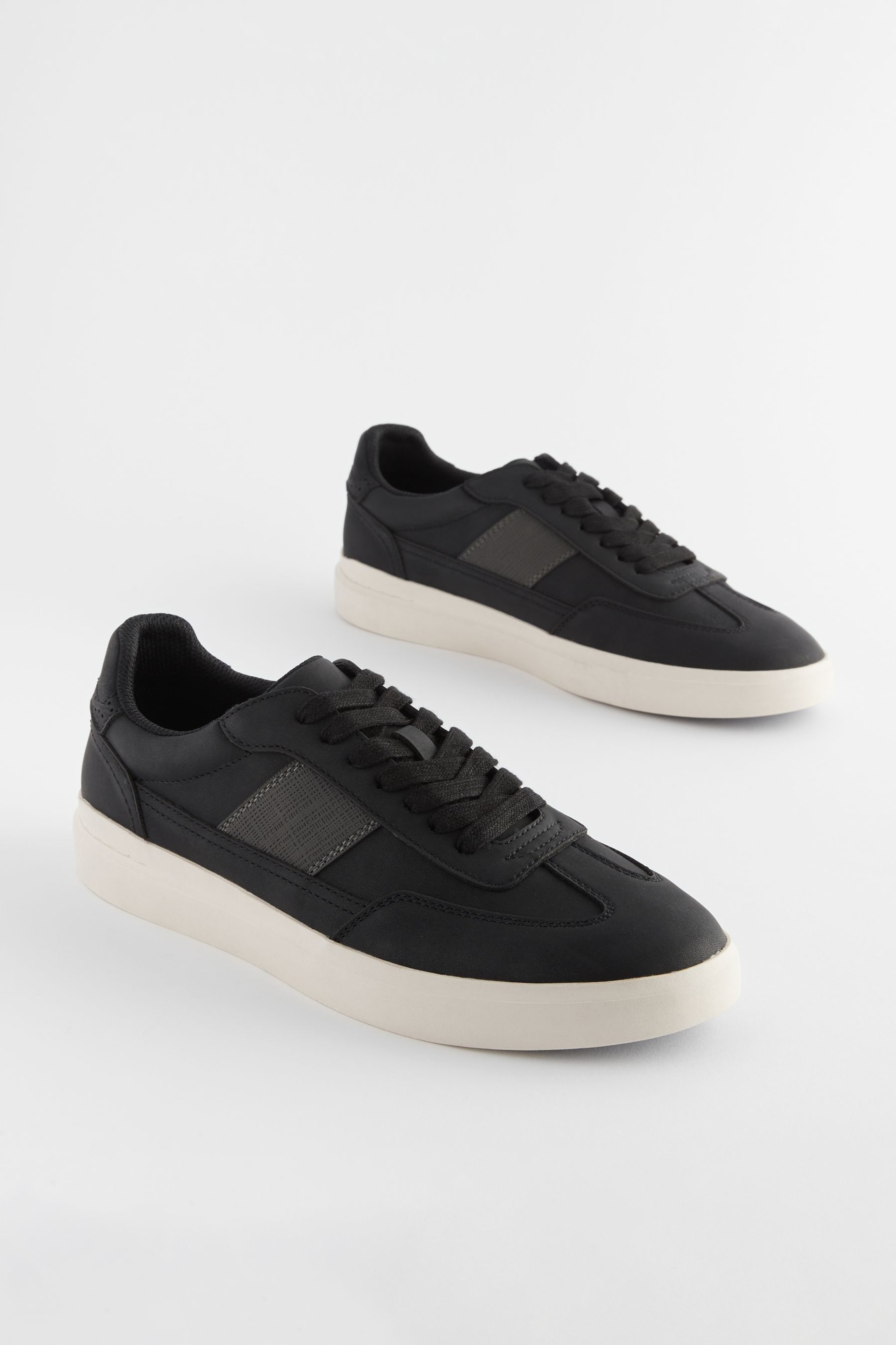 Black Smart Trainers - Image 2 of 7