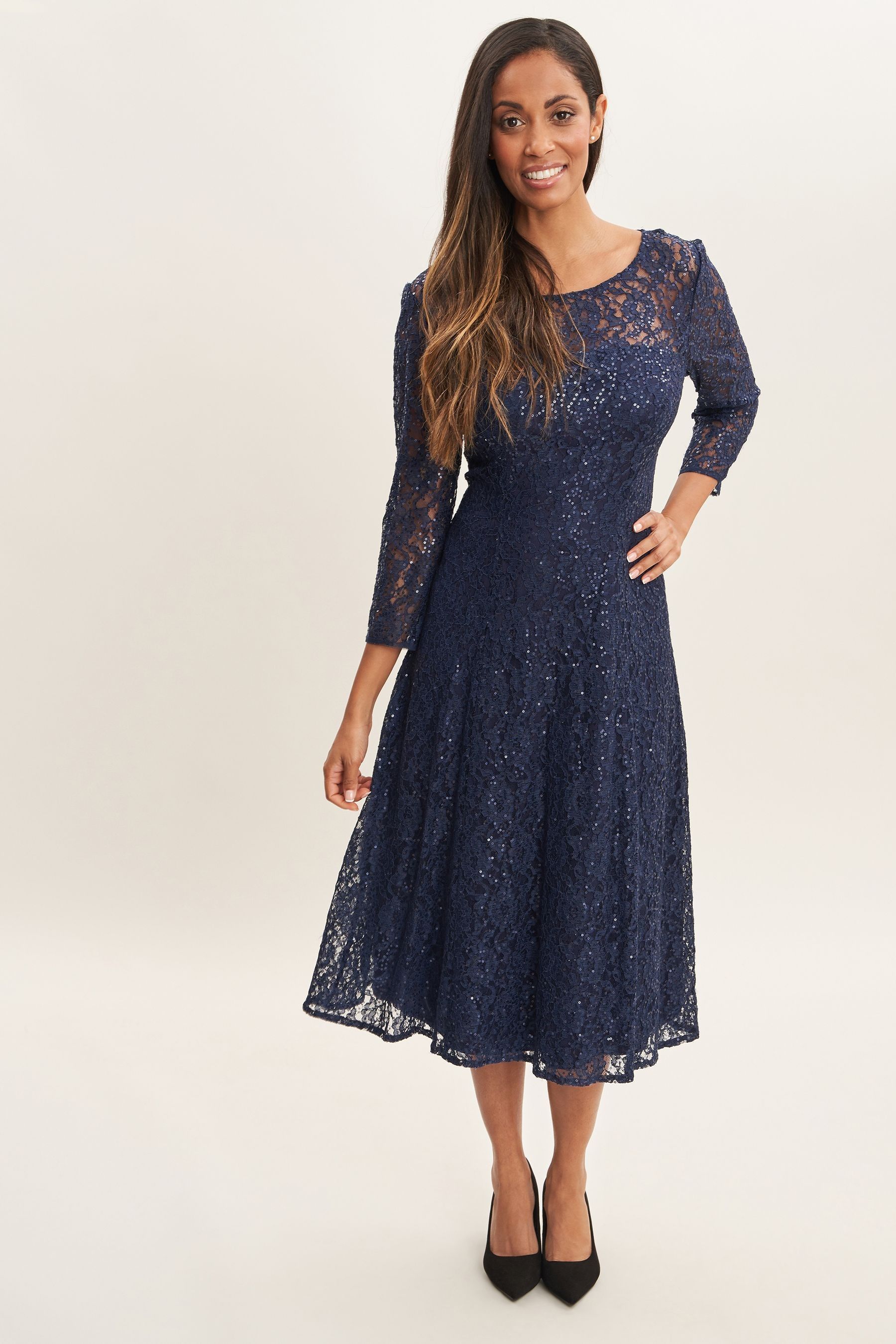 Three quarter sleeve sleeve cocktail dress discount