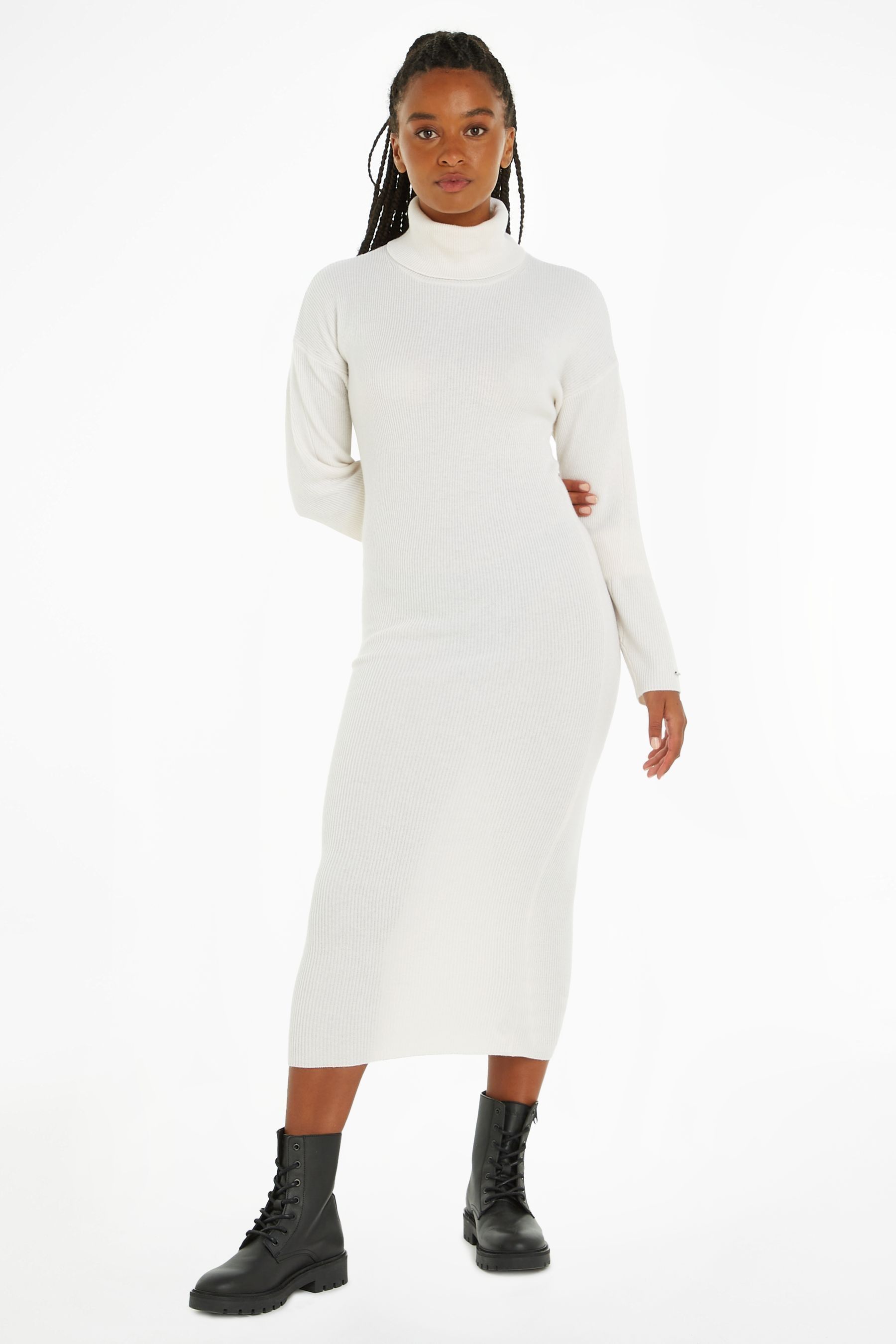 White wool dress 2025