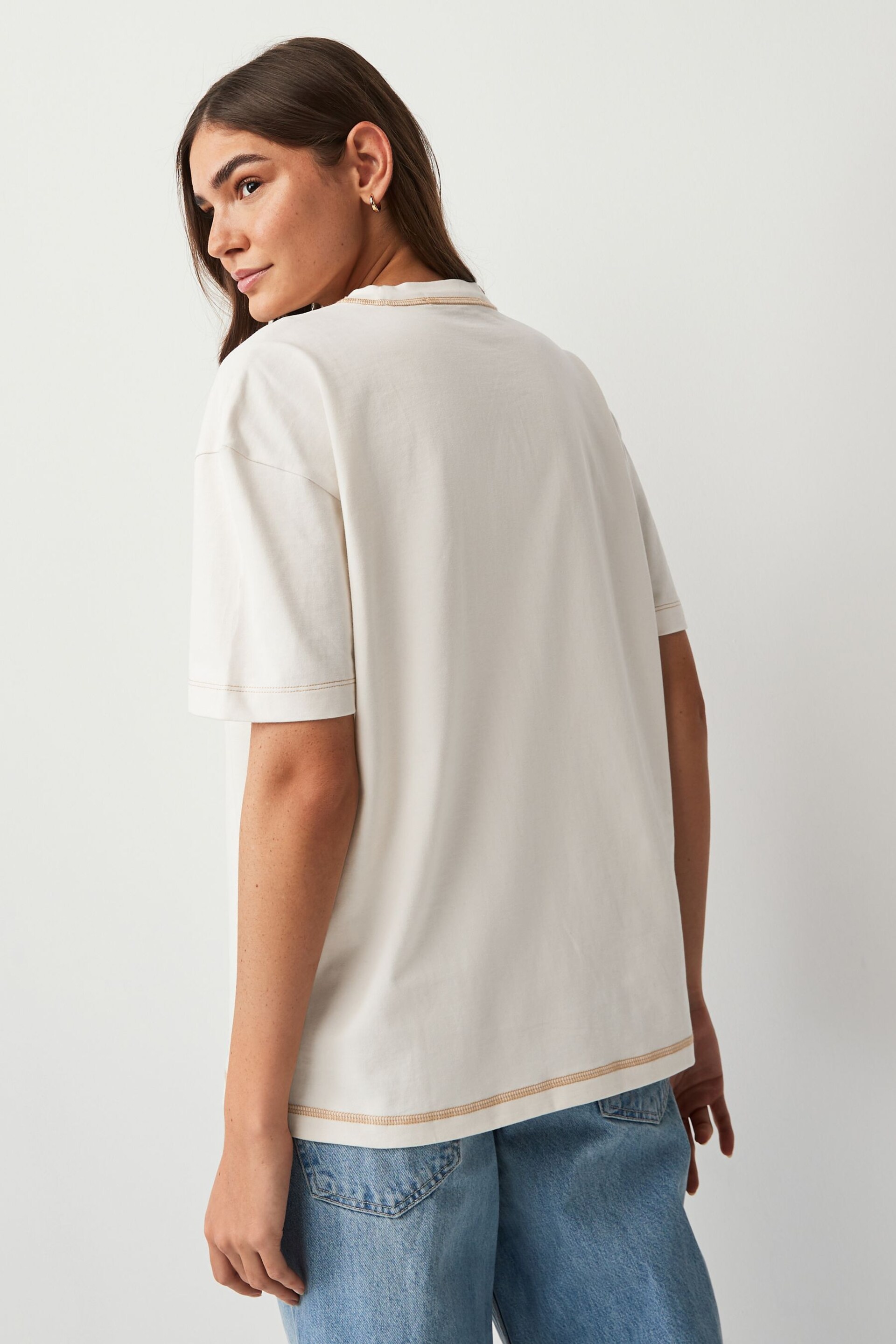 Calvin Klein Jeans Cream Hero Monologo T-shirt - Image 4 of 5
