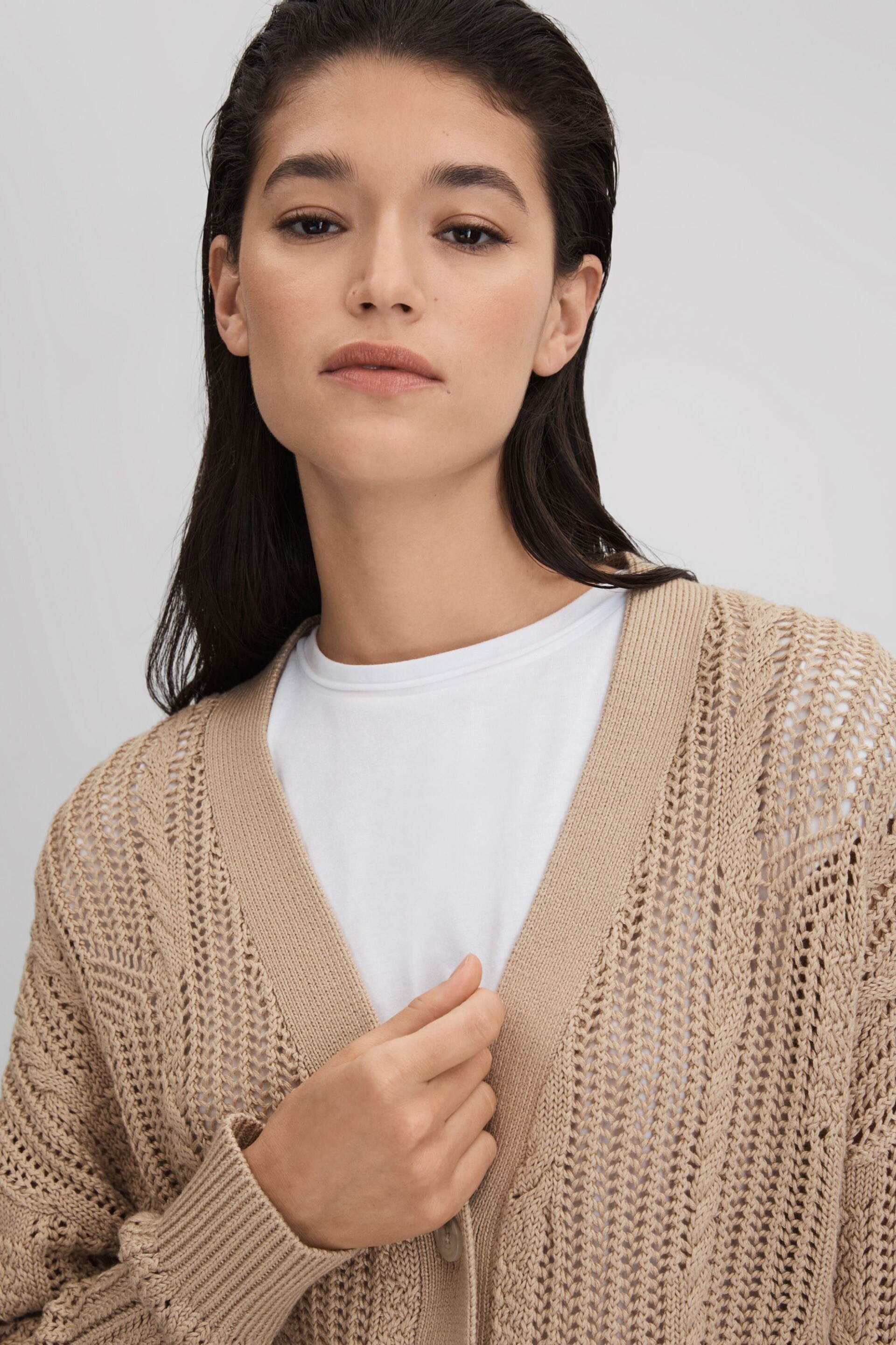 Reiss Neutral Tiffany Cotton Blend Open Stitch Cardigan - Image 4 of 6