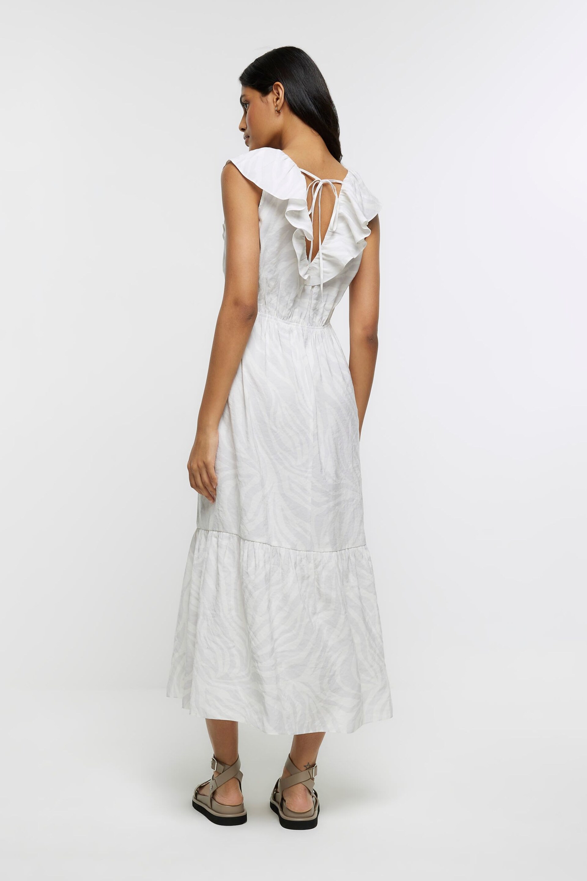 River Island Grey Printed V-Neck Frill Tea Dress - Image 2 of 4