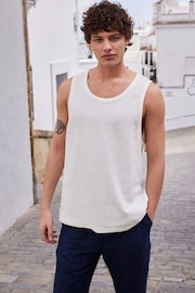 Ecru White Textured Vest - Image 3 of 4