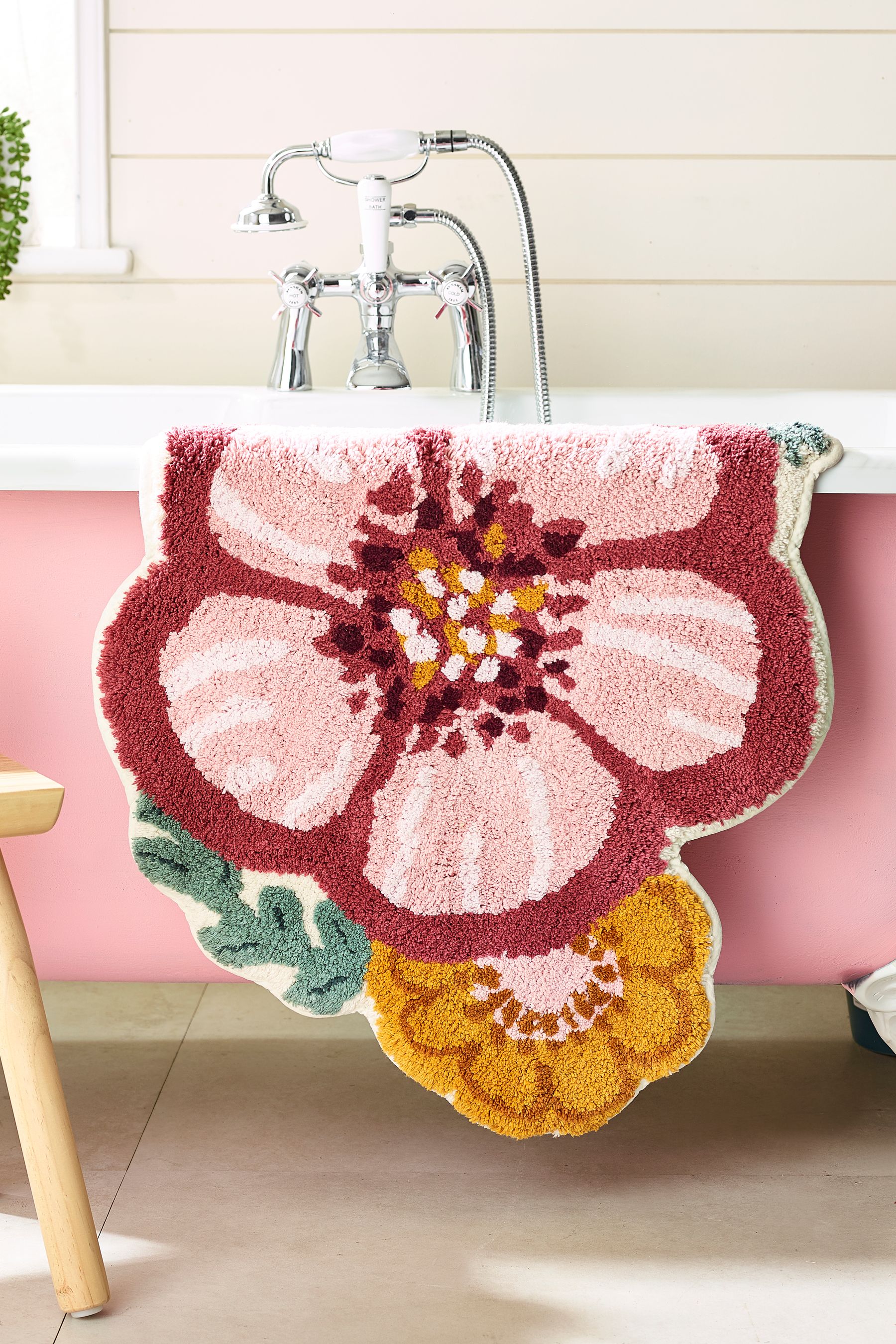 Pink 100 Cotton Floral Shaped Bath Mat