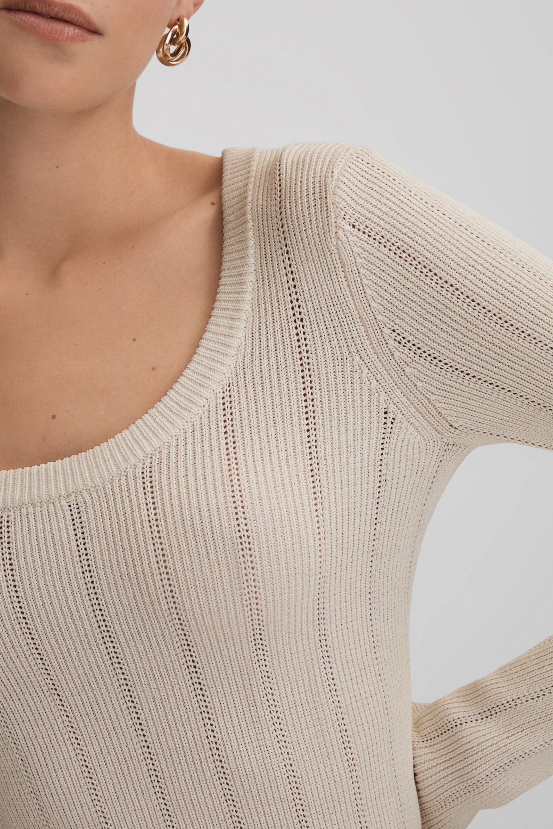 Reiss Cream Sierra Knitted Scoop Neck Top - Image 4 of 7