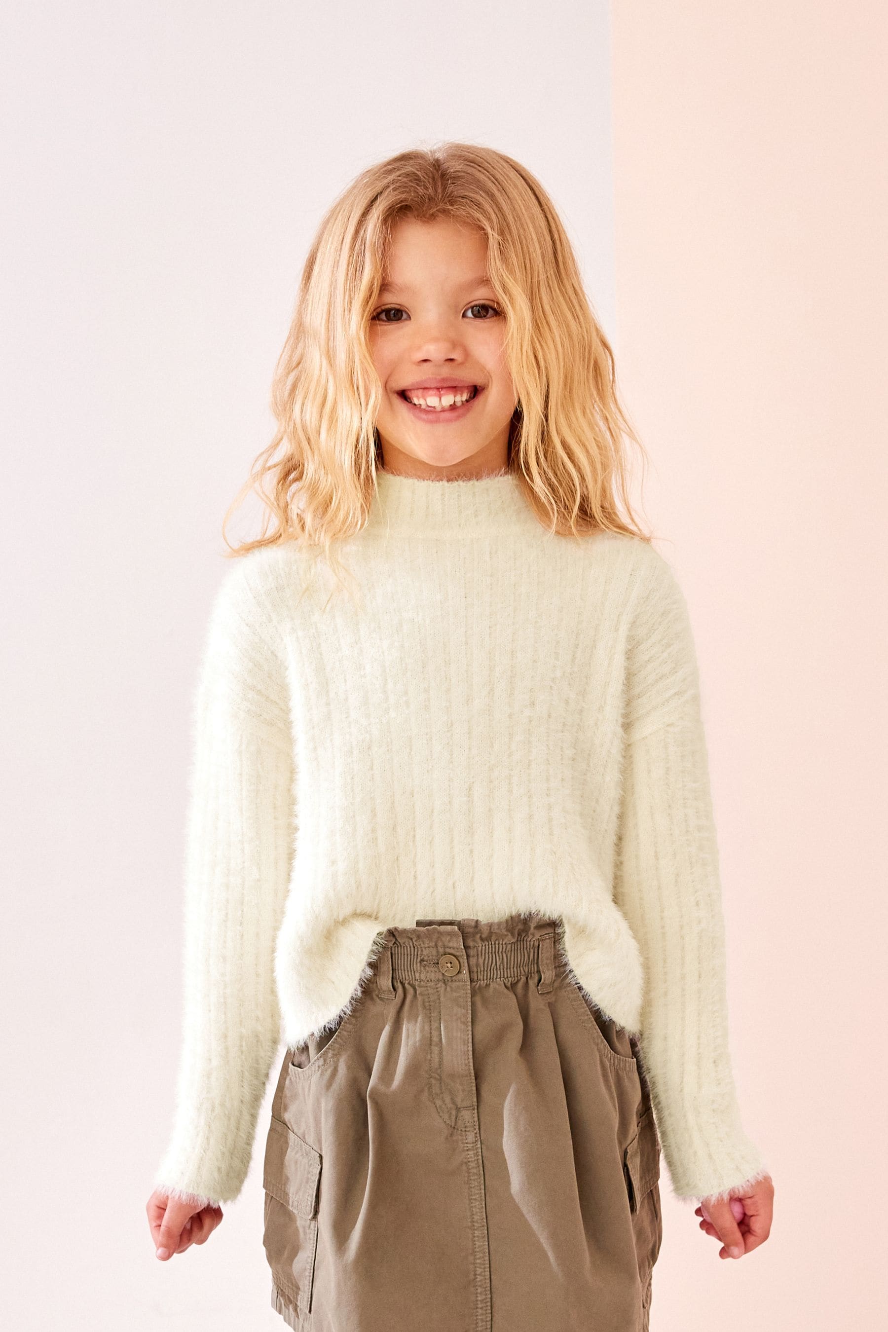 Fluffy white jumper online