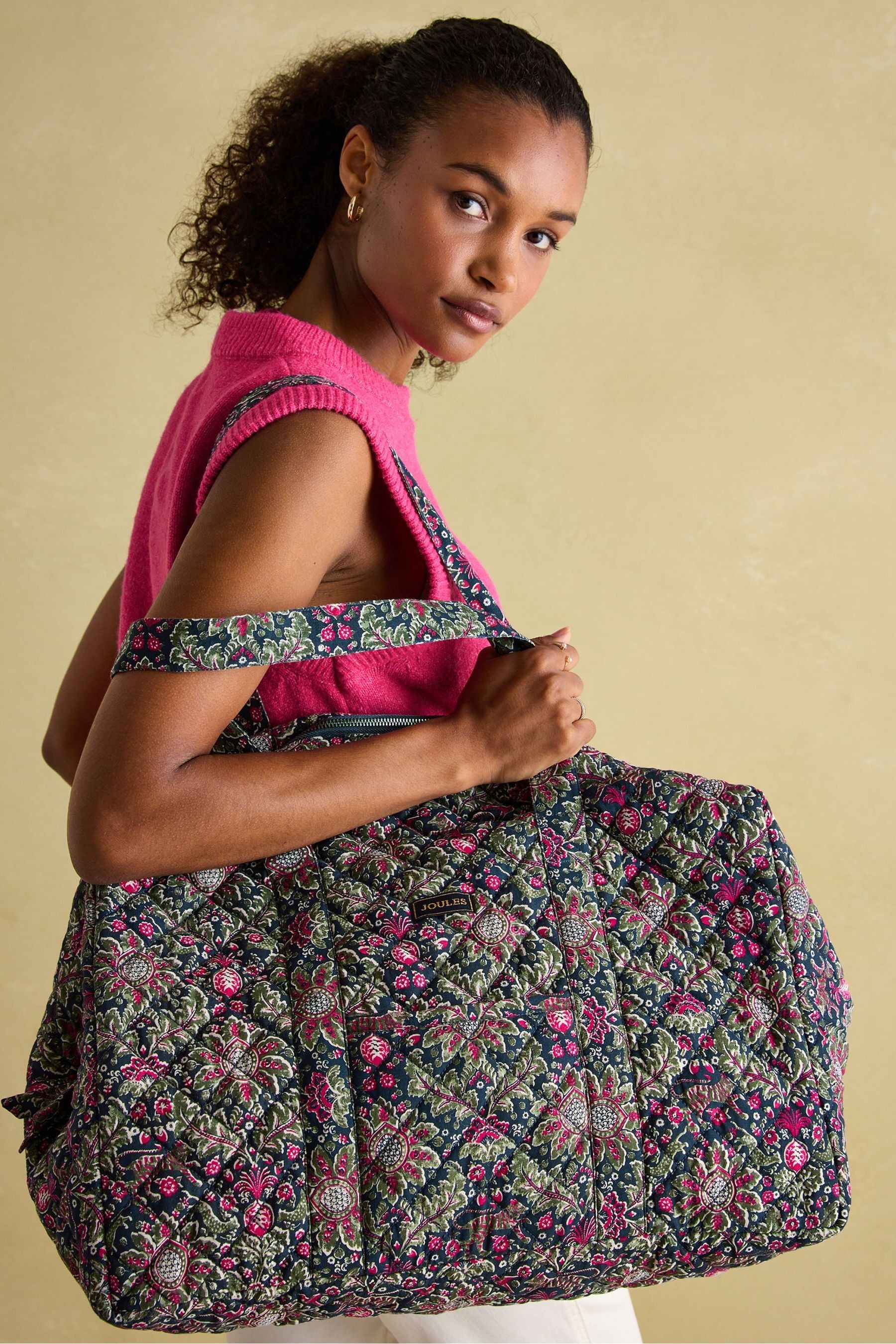 Buy Joules Dolly Multi Weekend Bag from Next Luxembourg