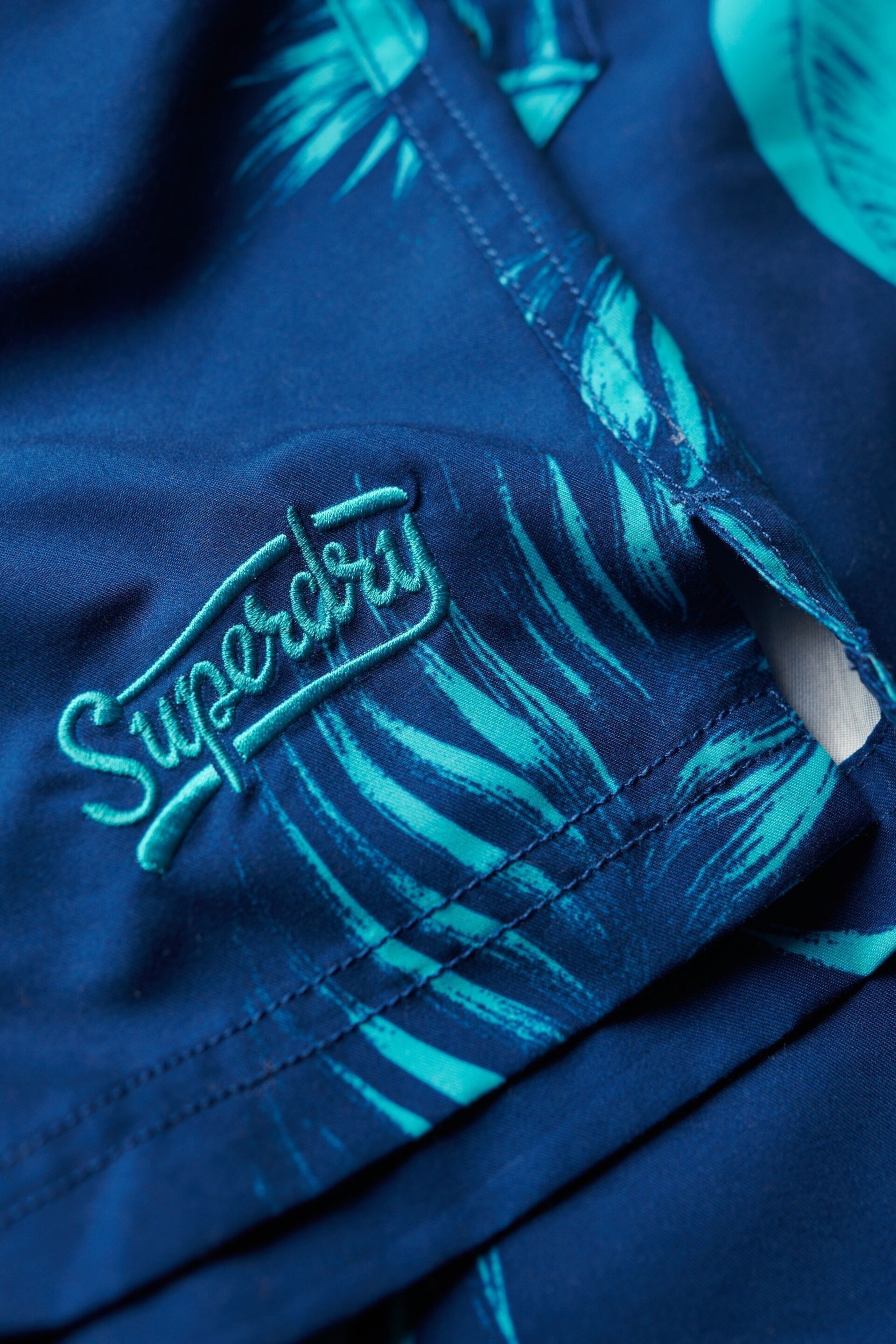 Superdry Blue Hawaiian Print 17 Swim Shorts - Image 6 of 6
