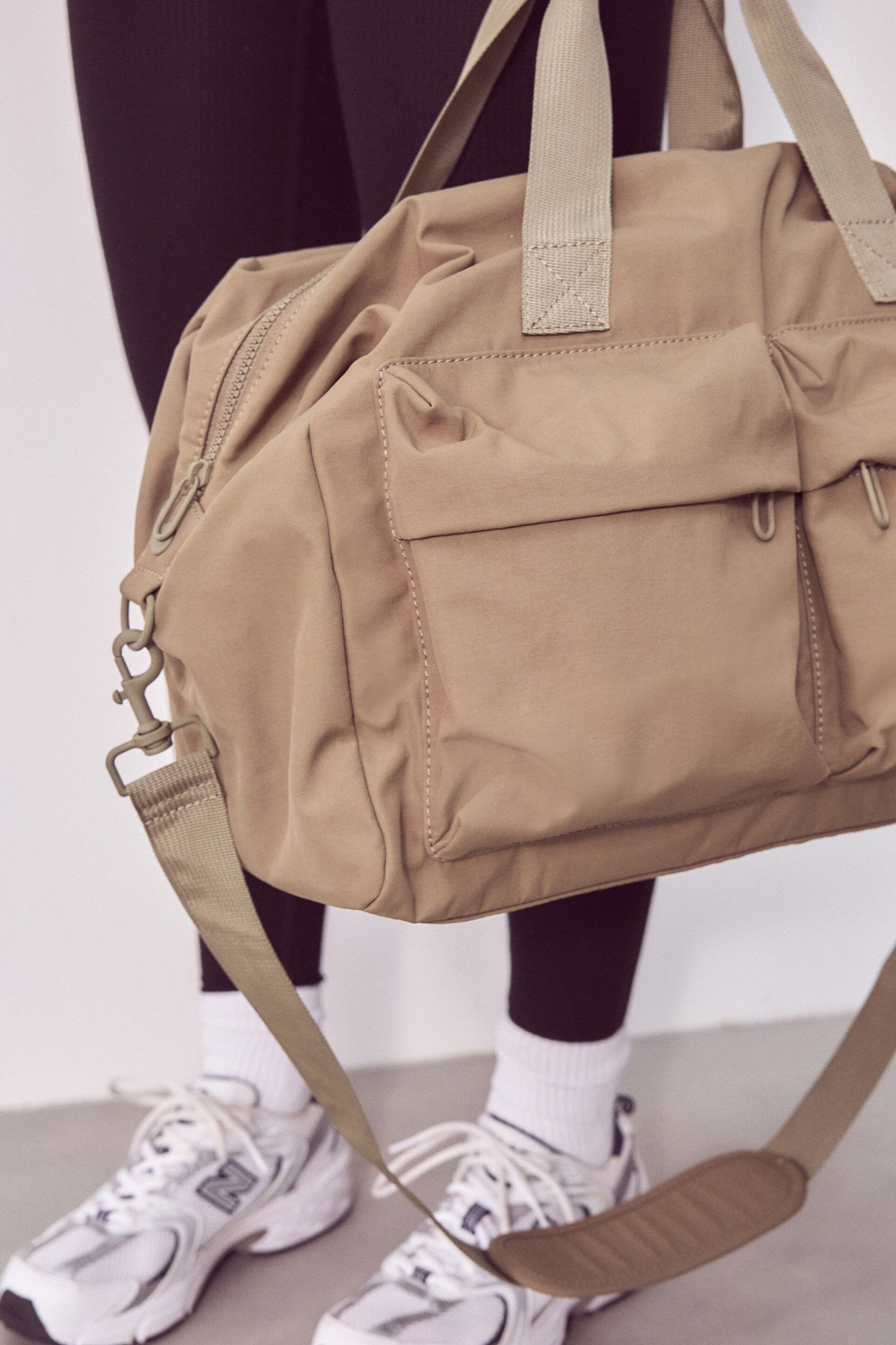 Khaki Green Weekend Bag - Image 5 of 11