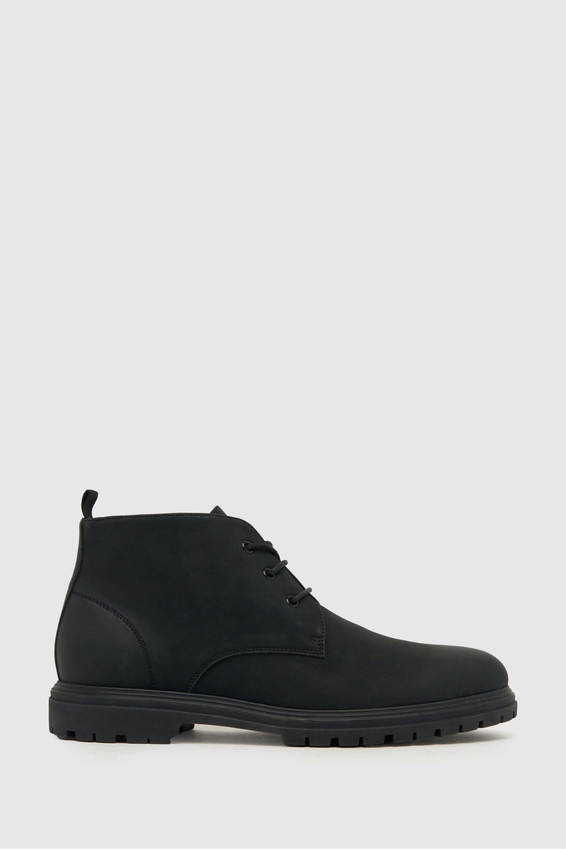 Schuh Grayson Chukka Boots - Image 2 of 5