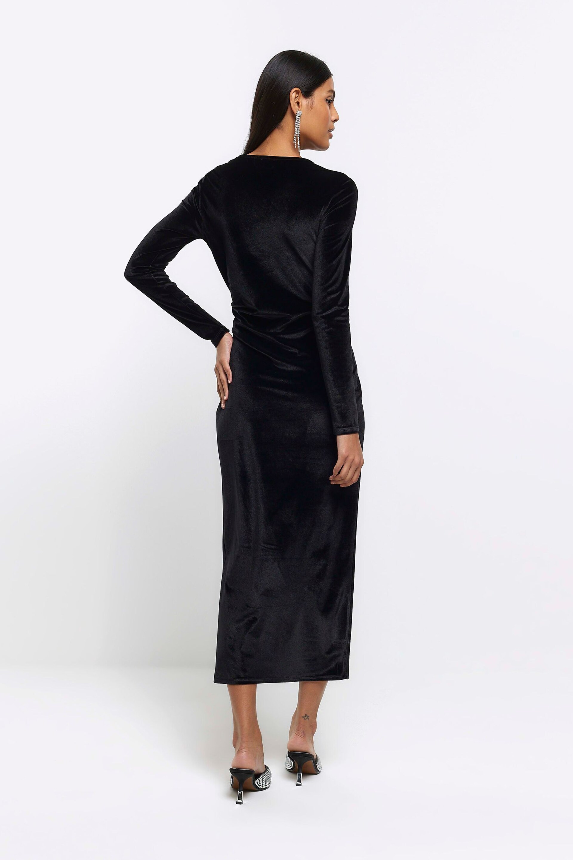 River Island Black Long Sleeves Twist Velvet Midi Dress - Image 2 of 4