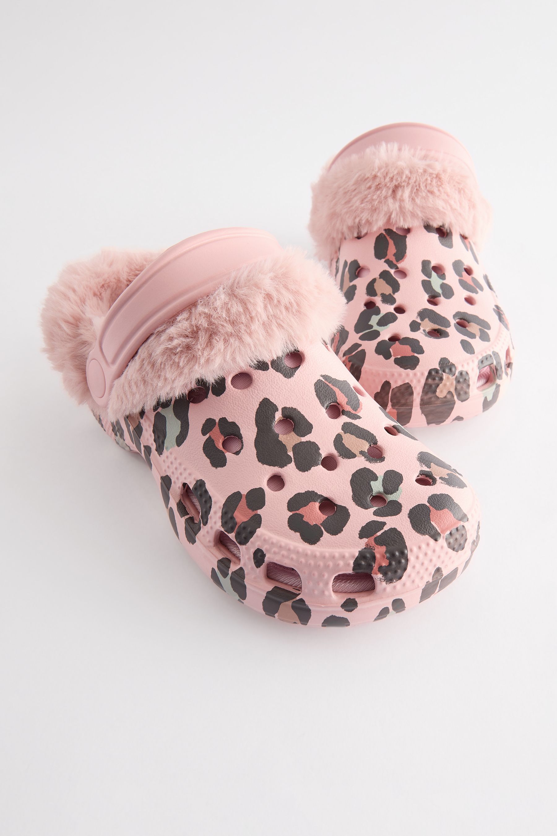 Pink leopard print slippers deals