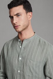 Reiss Sage Stripe Ocean Linen Grandad Collar Shirt - Image 4 of 5